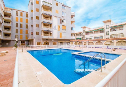 Apartamento / piso - Reventa - Torrevieja - torrevieja