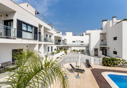 Apartment / flat - Resale - Torrevieja - Aguas Nuevas