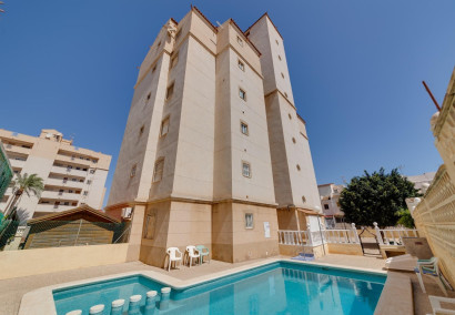 Apartment / flat - Resale - Torrevieja - Estacion de autobuses