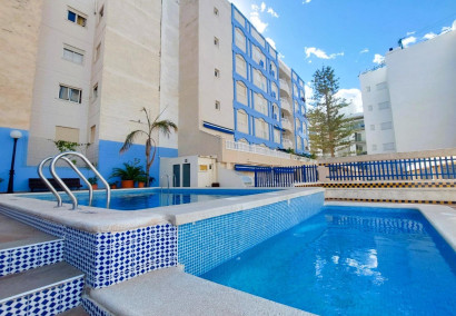 Apartment / flat - Resale - Torrevieja - Playa de los Locos