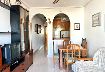 Apartment / flat - Resale - Torrevieja - Playa de los locos