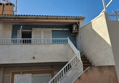 Bungalow - Resale - Torrevieja - Playa de los Naufragos