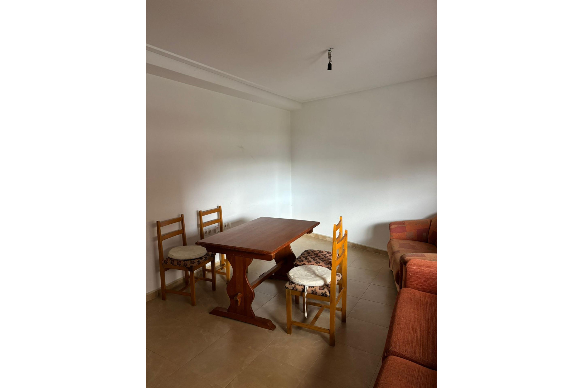 Resale - Apartment / flat - Almoradi - Centro urbano 2