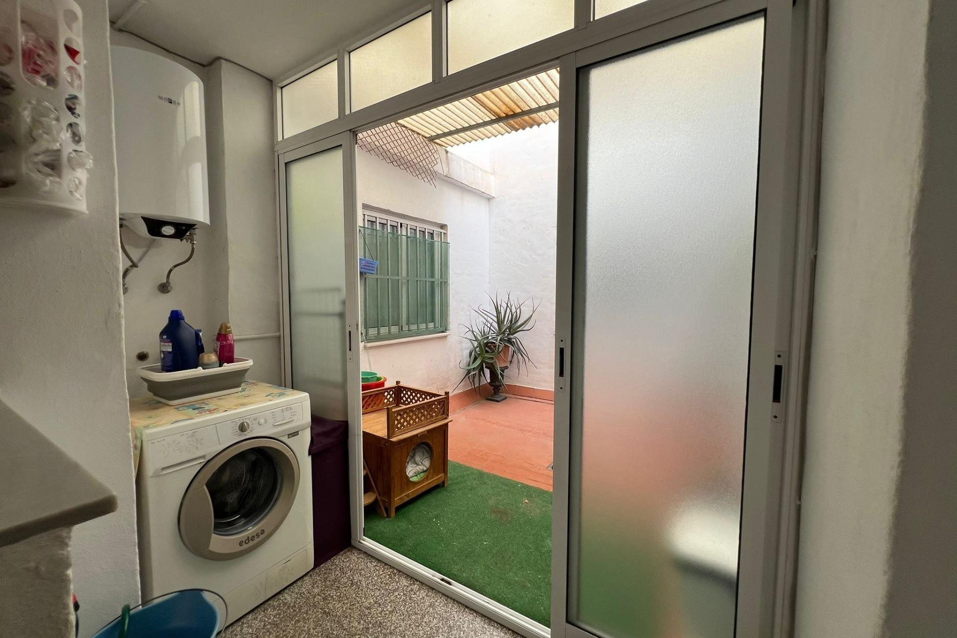 Resale - Apartment / flat - Dolores - CENTRO