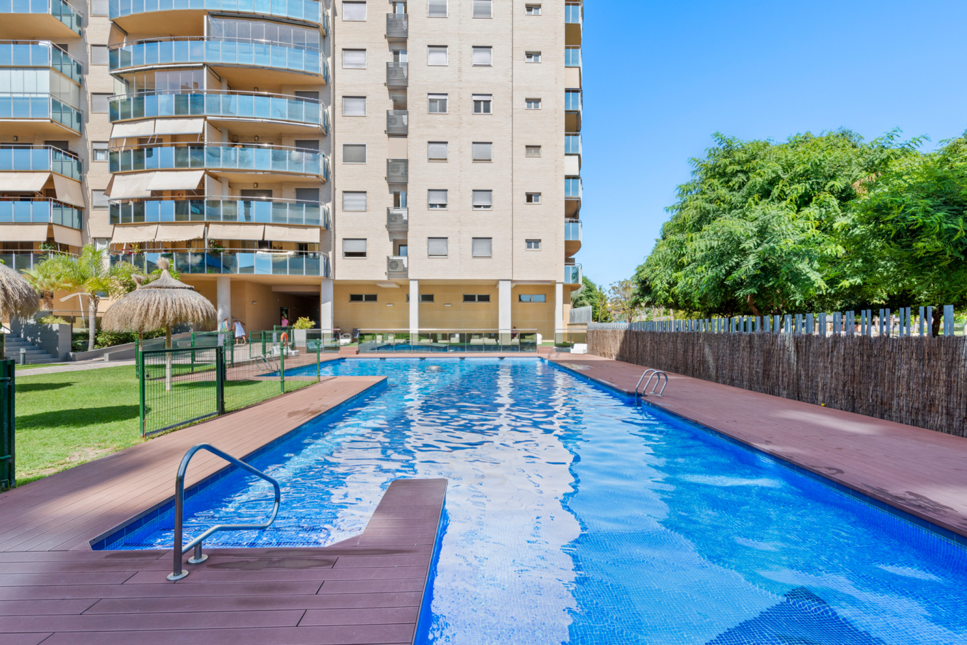 Resale - Apartment / flat - El Campello - El Amerador