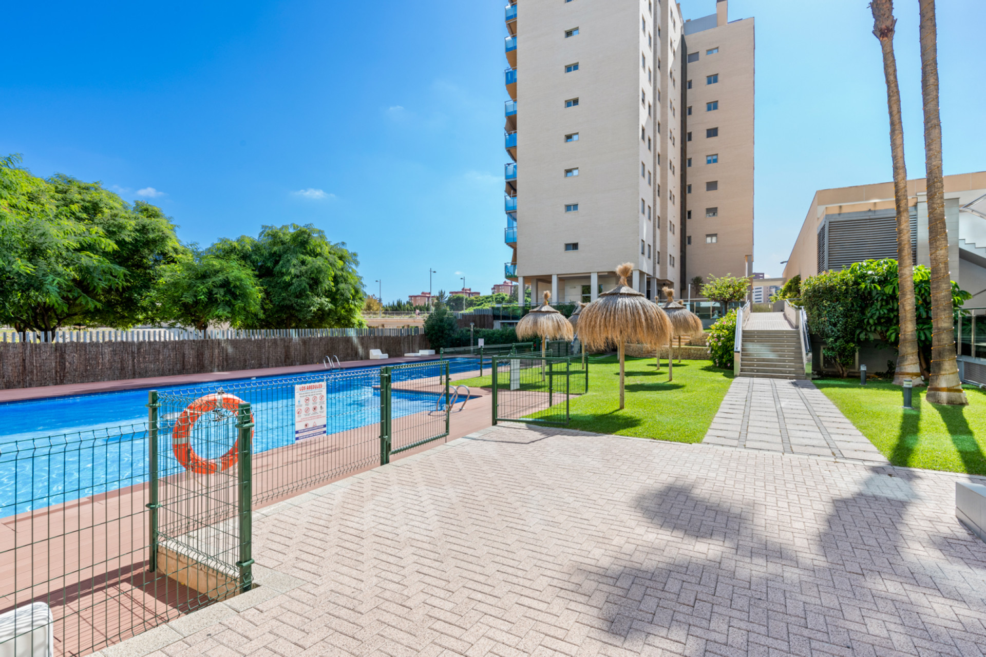 Resale - Apartment / flat - El Campello - El Amerador