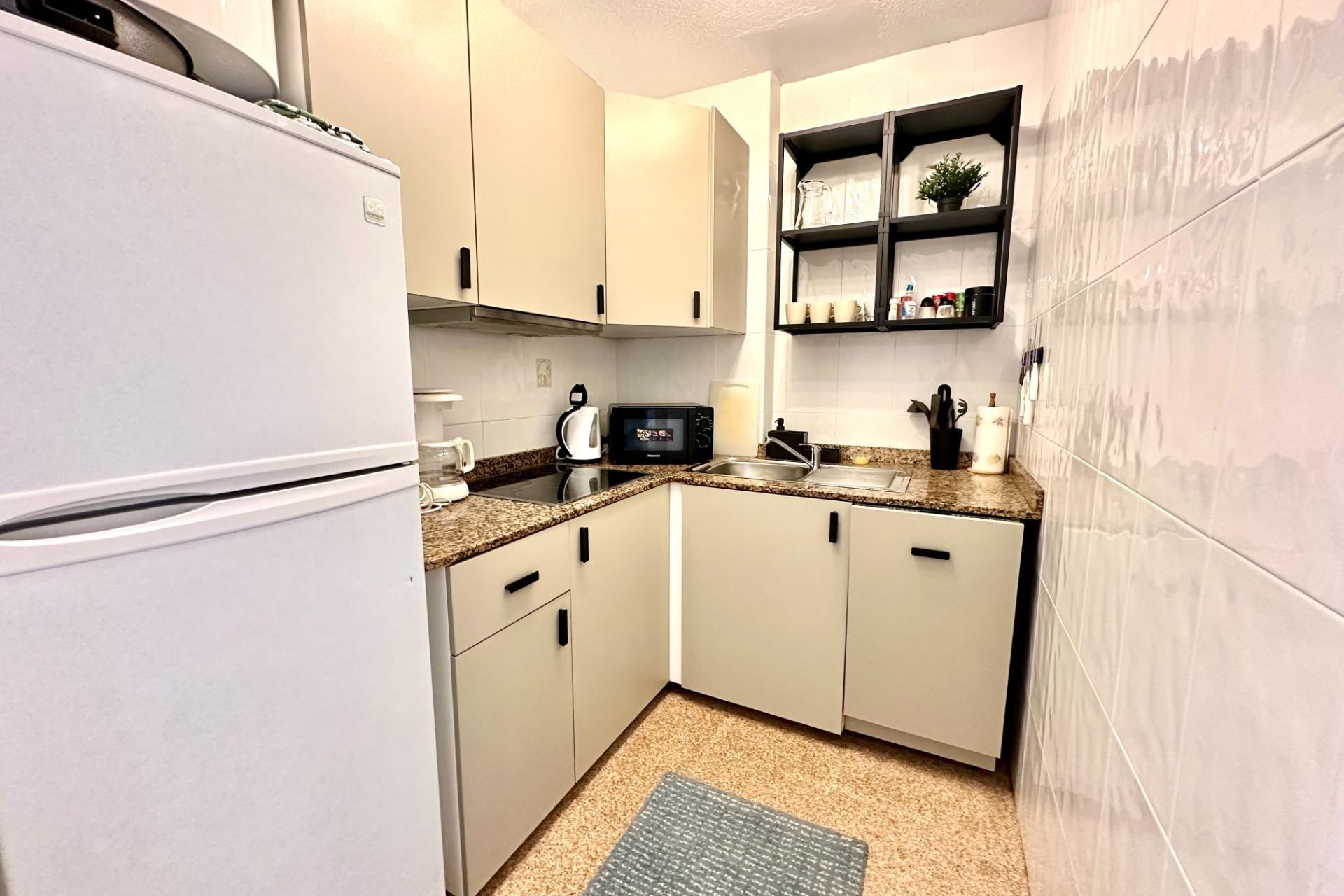 Resale - Apartment / flat - Guardamar del Segura - Pueblo