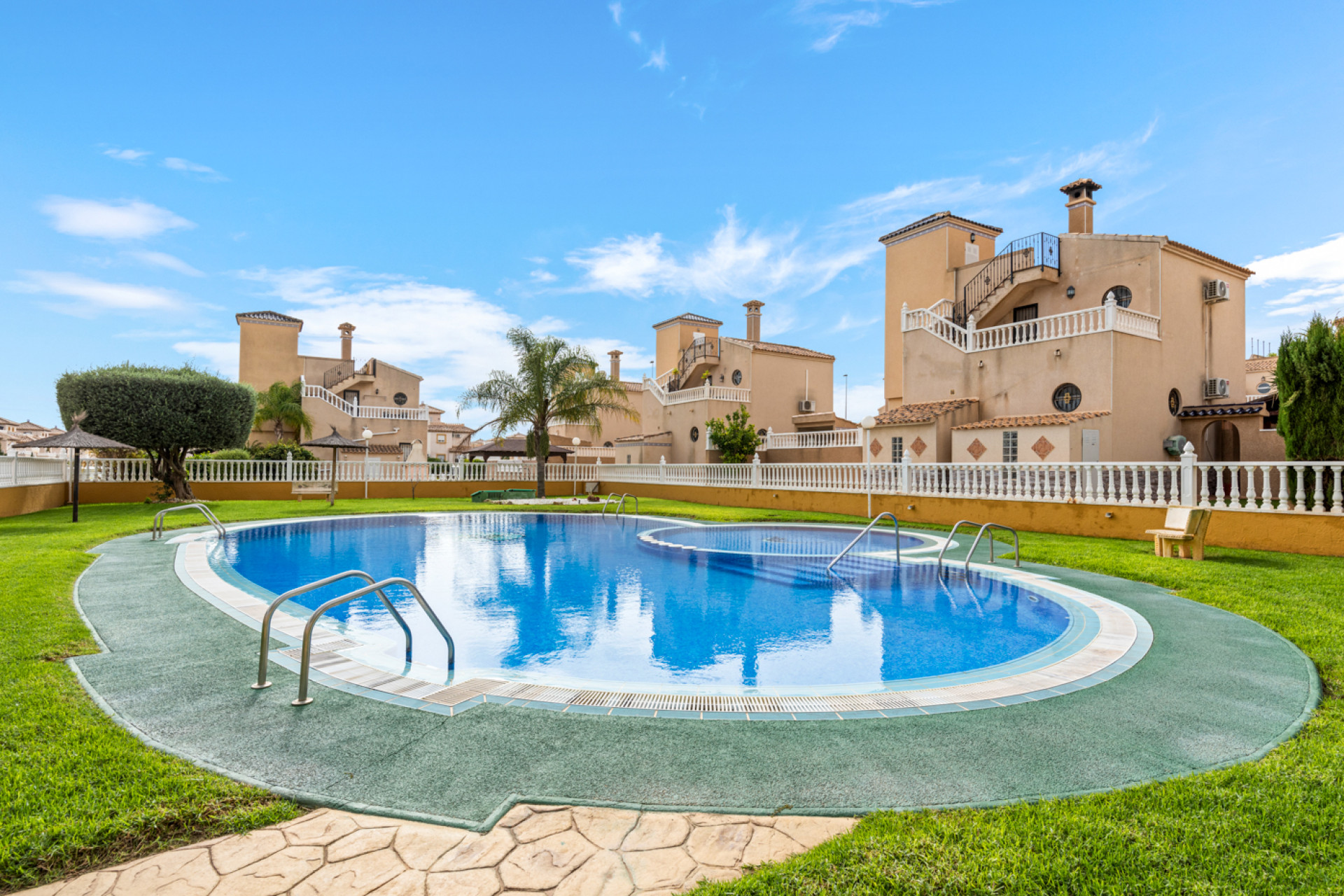 Resale - Apartment / flat - Orihuela Costa - Lomas de Cabo Roig