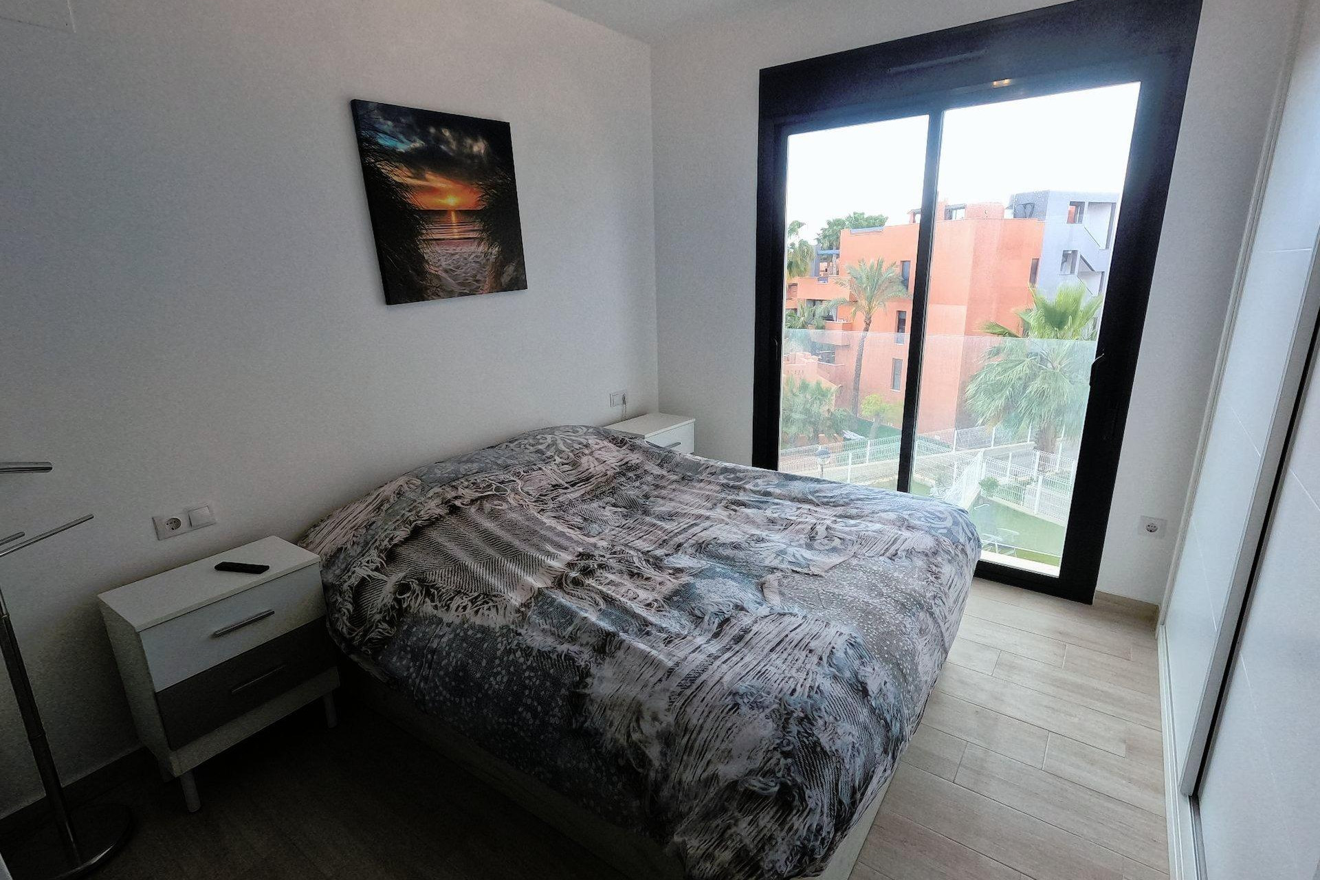 Resale - Apartment / flat - Orihuela Costa - Villamartin