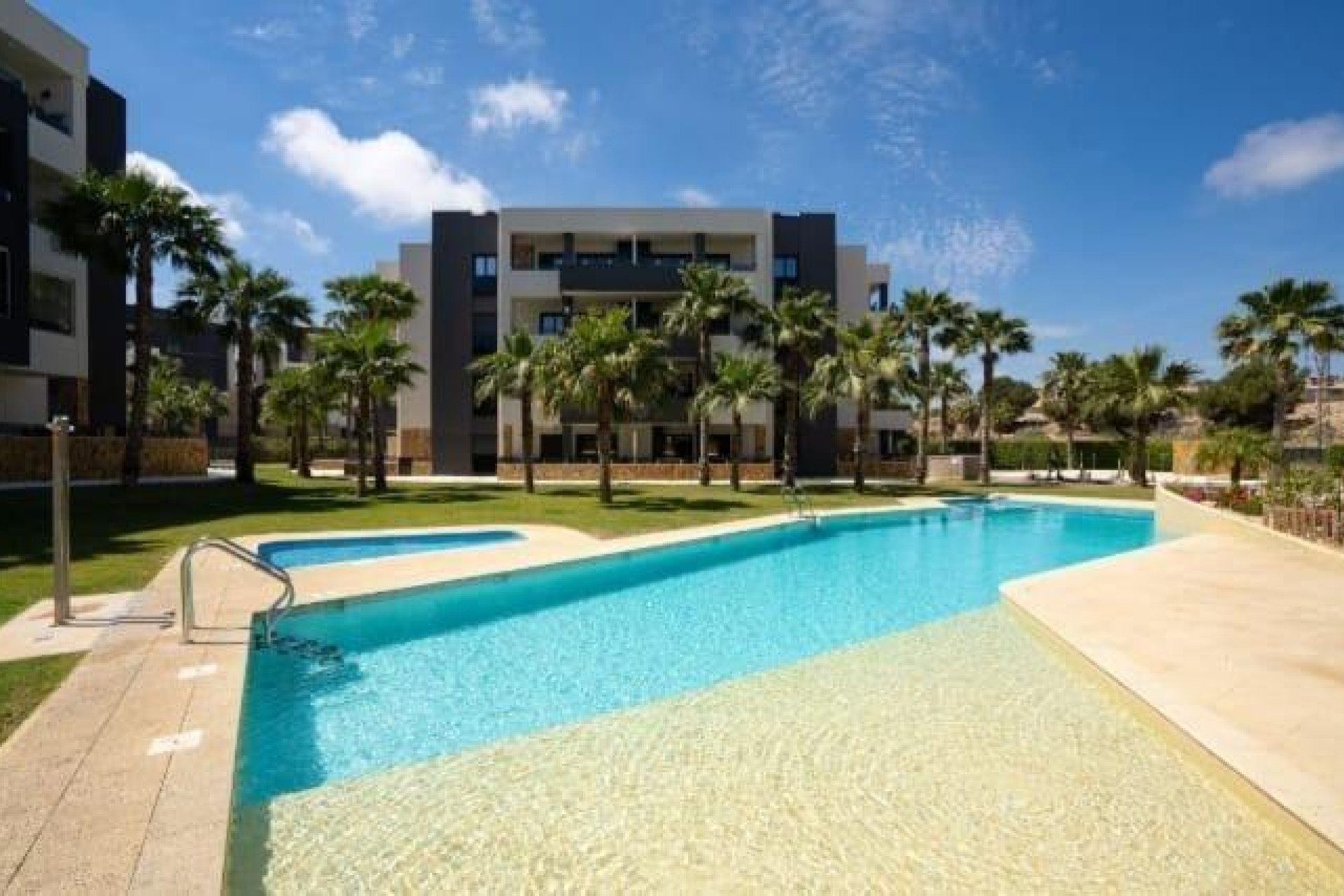 Resale - Apartment / flat - Orihuela Costa - Villamartin