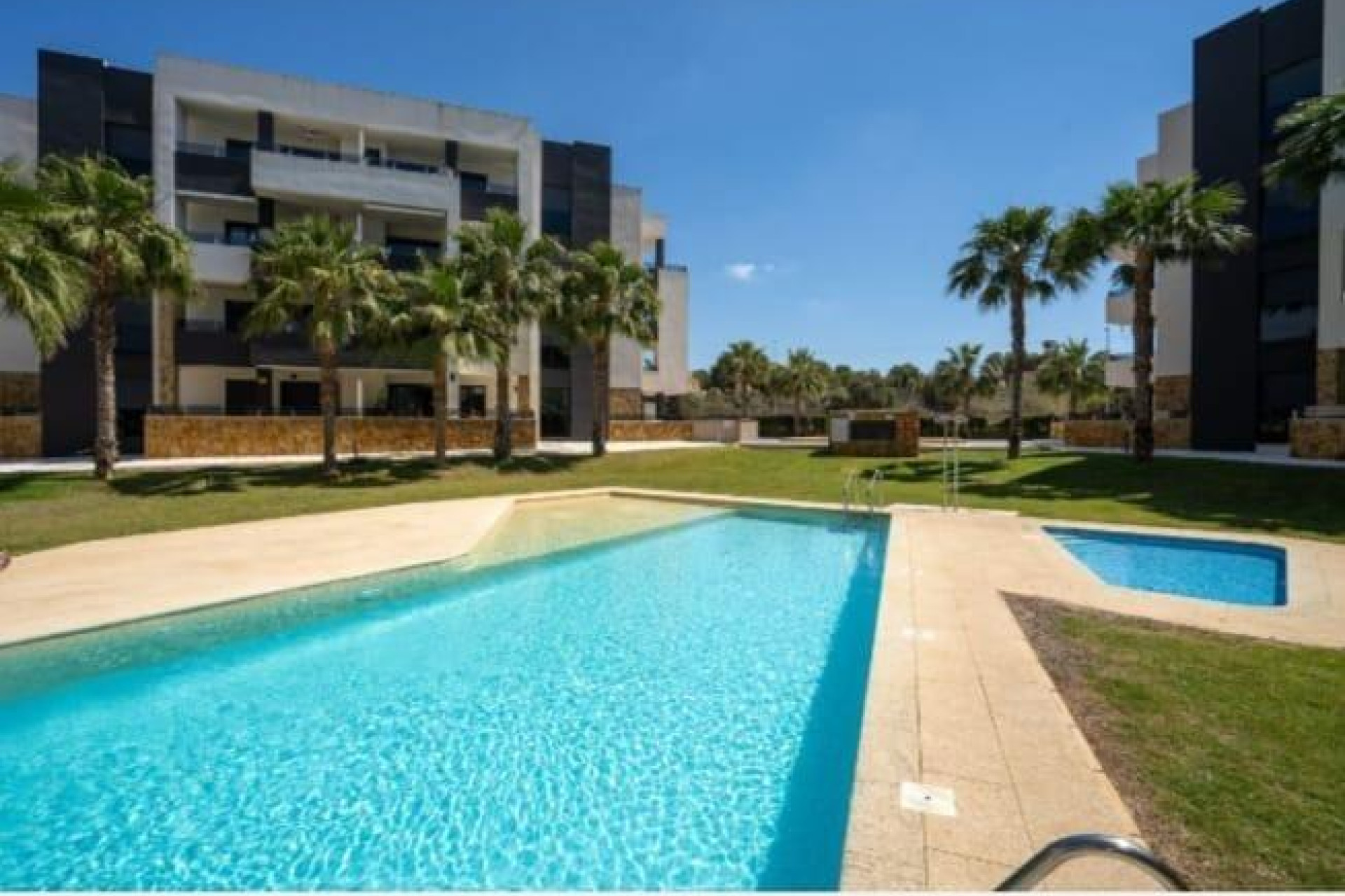 Resale - Apartment / flat - Orihuela Costa - Villamartin