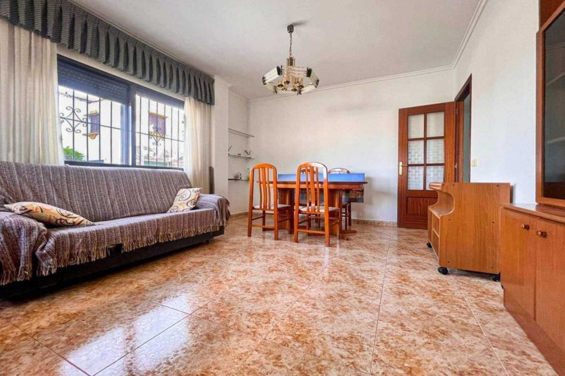 Resale - Apartment / flat - San Miguel de Salinas - Pueblo