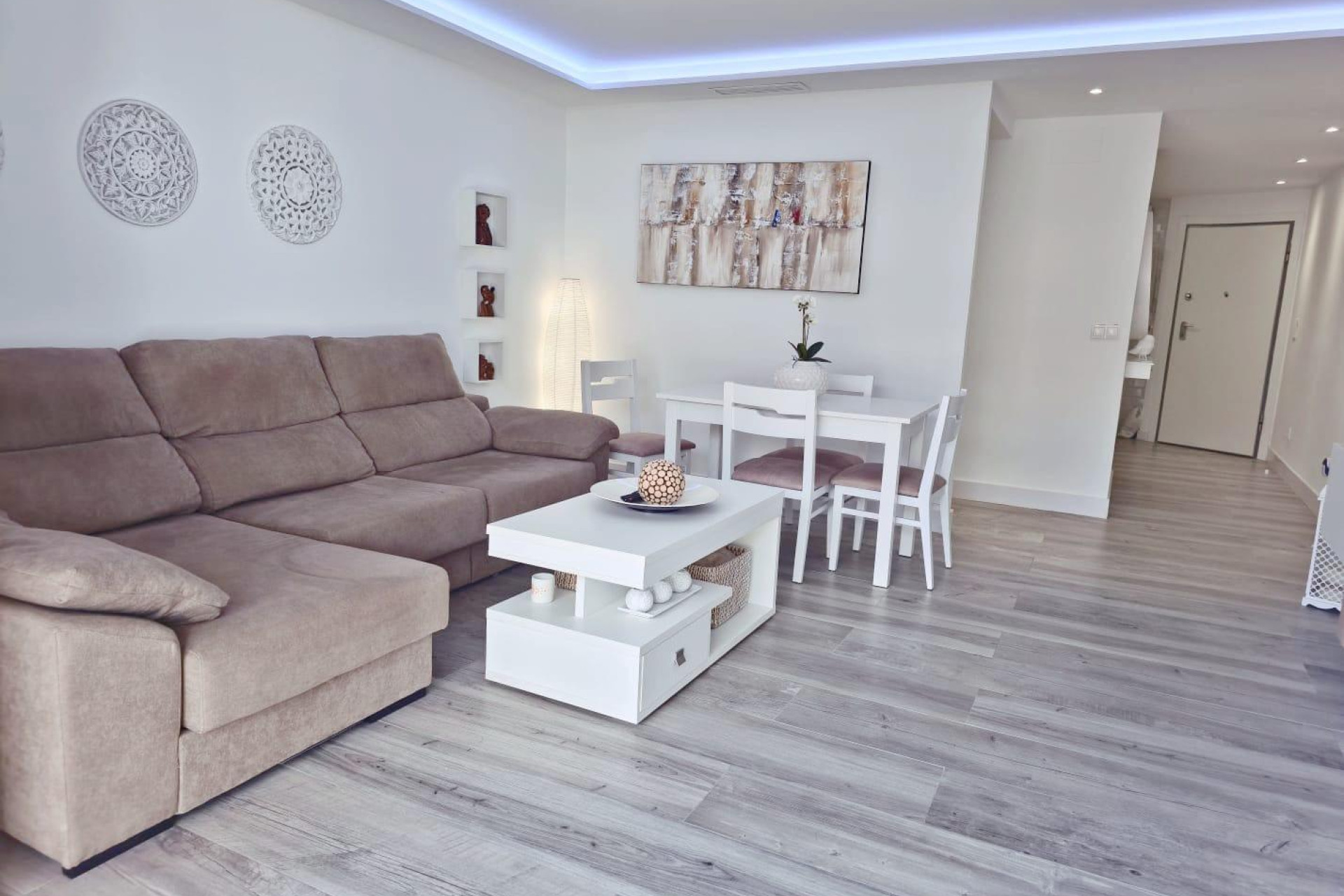 Resale - Apartment / flat - Torrevieja - Acequion