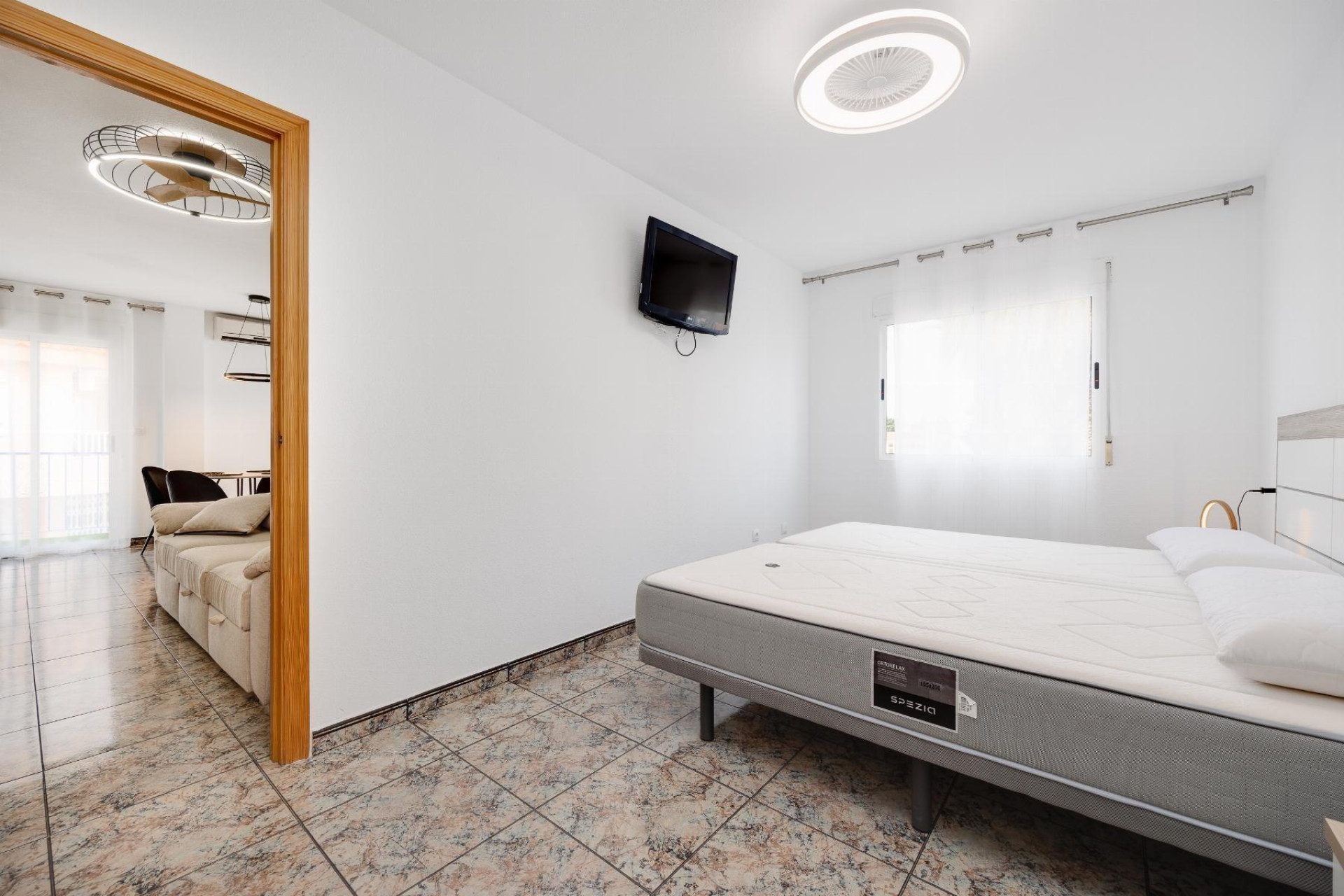 Resale - Apartment / flat - Torrevieja - Acequion