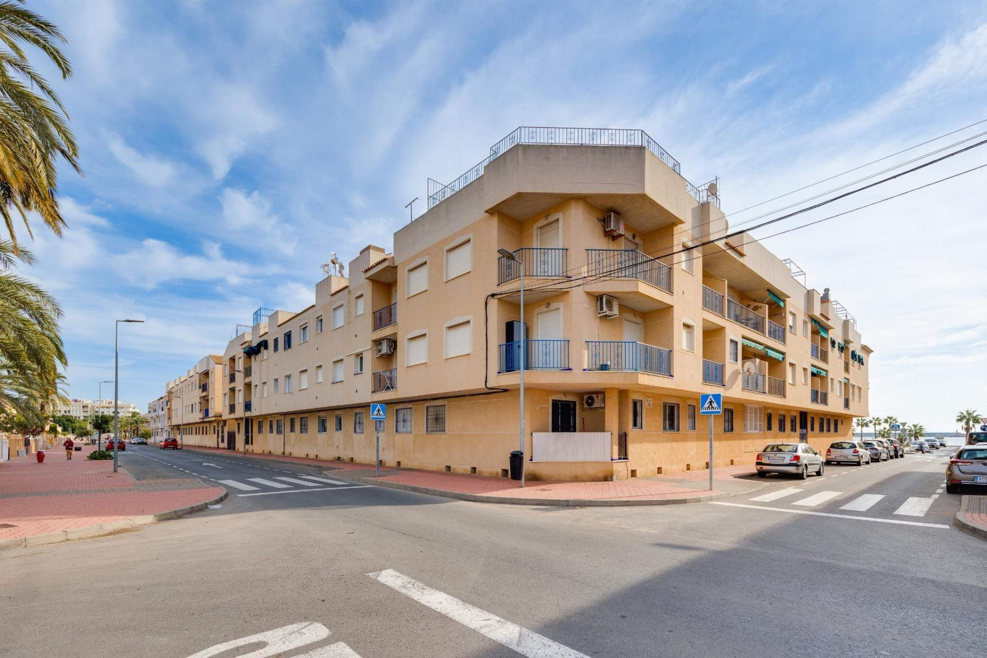 Resale - Apartment / flat - Torrevieja - Acequion