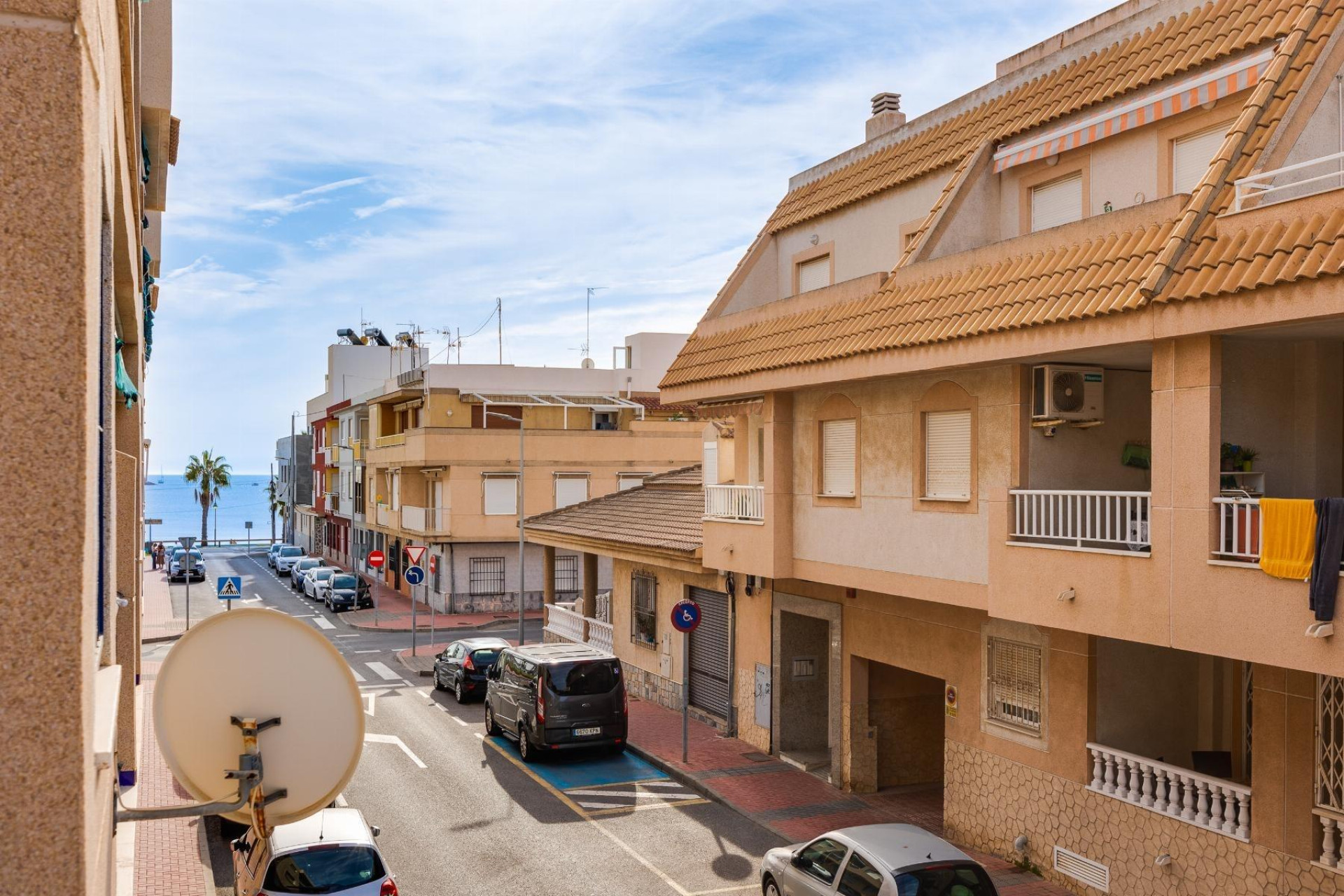 Resale - Apartment / flat - Torrevieja - Acequion