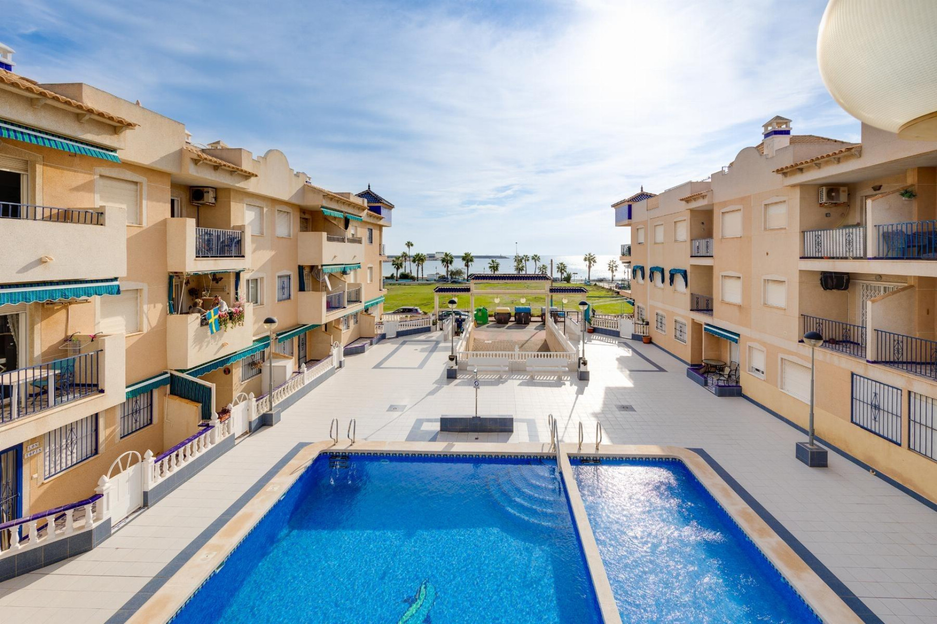 Resale - Apartment / flat - Torrevieja - Acequion