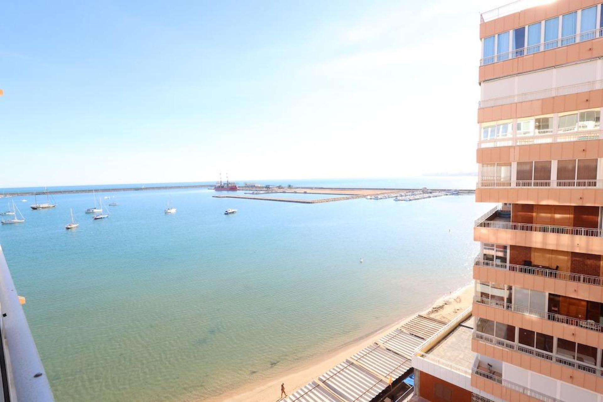 Resale - Apartment / flat - Torrevieja - Acequion