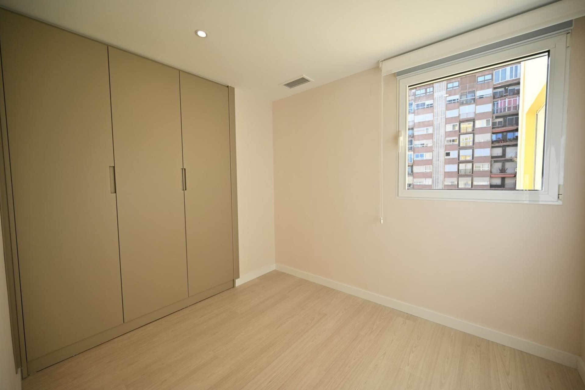 Resale - Apartment / flat - Torrevieja - Centro