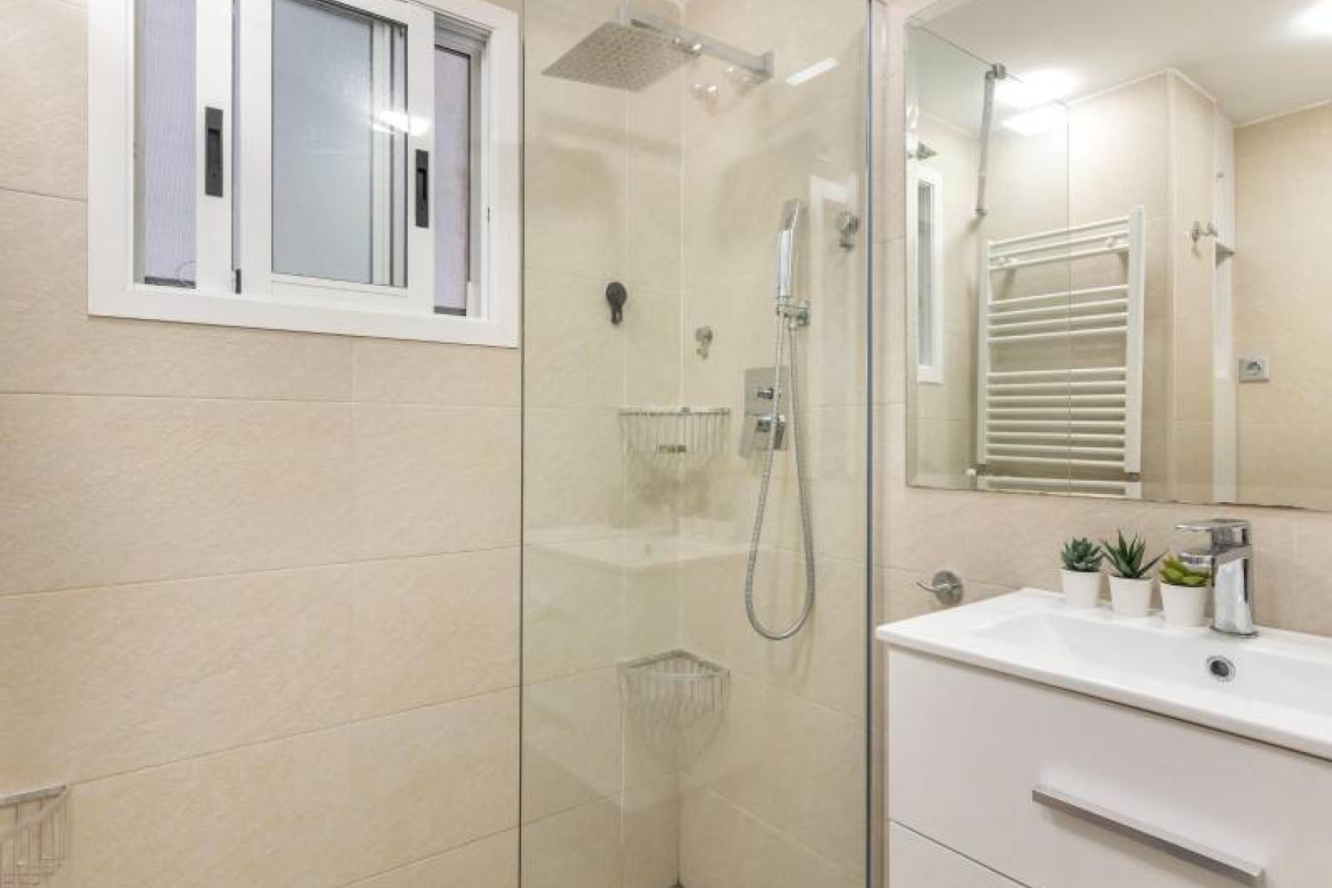 Resale - Apartment / flat - Torrevieja - Centro