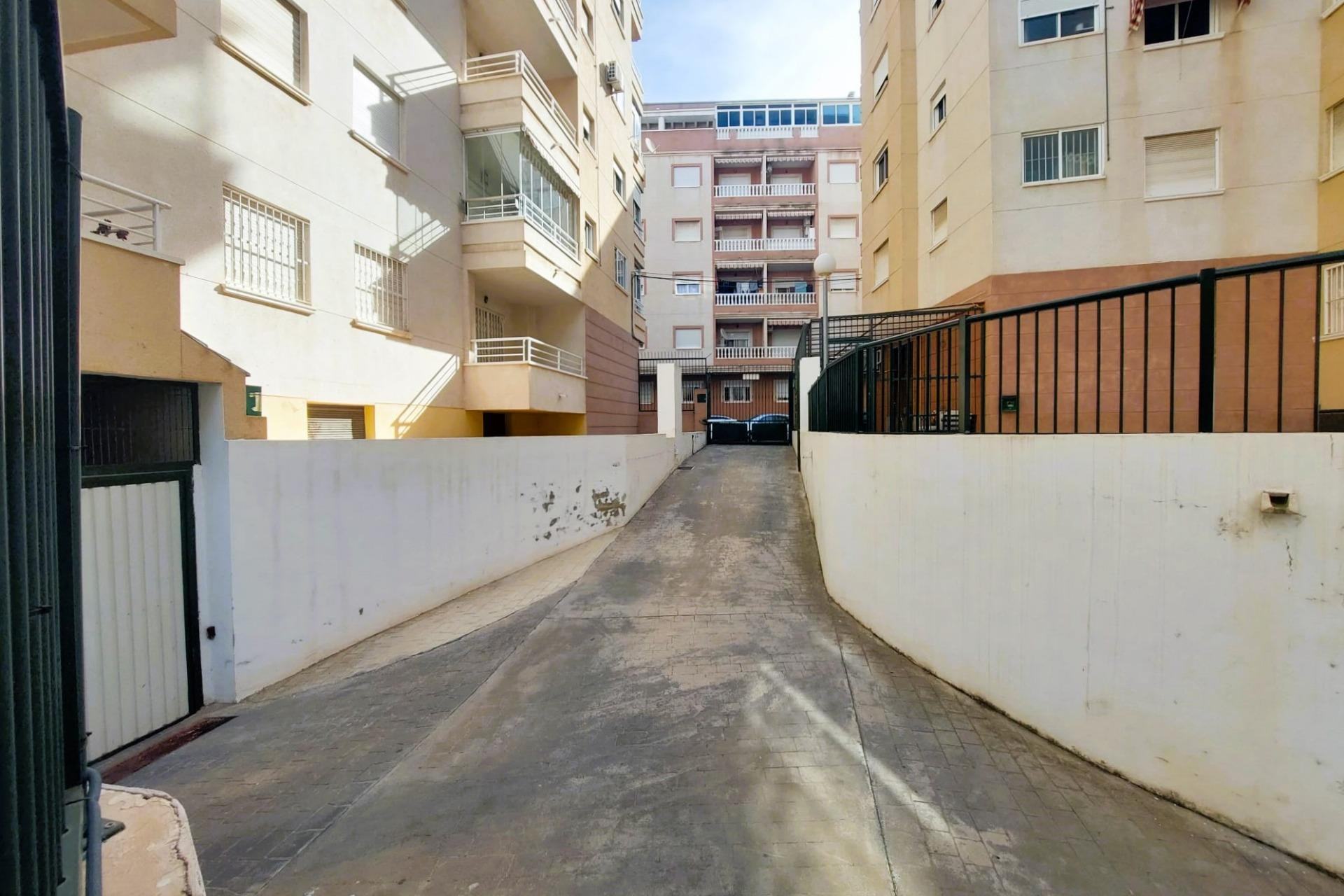 Resale - Apartment / flat - Torrevieja - Centro