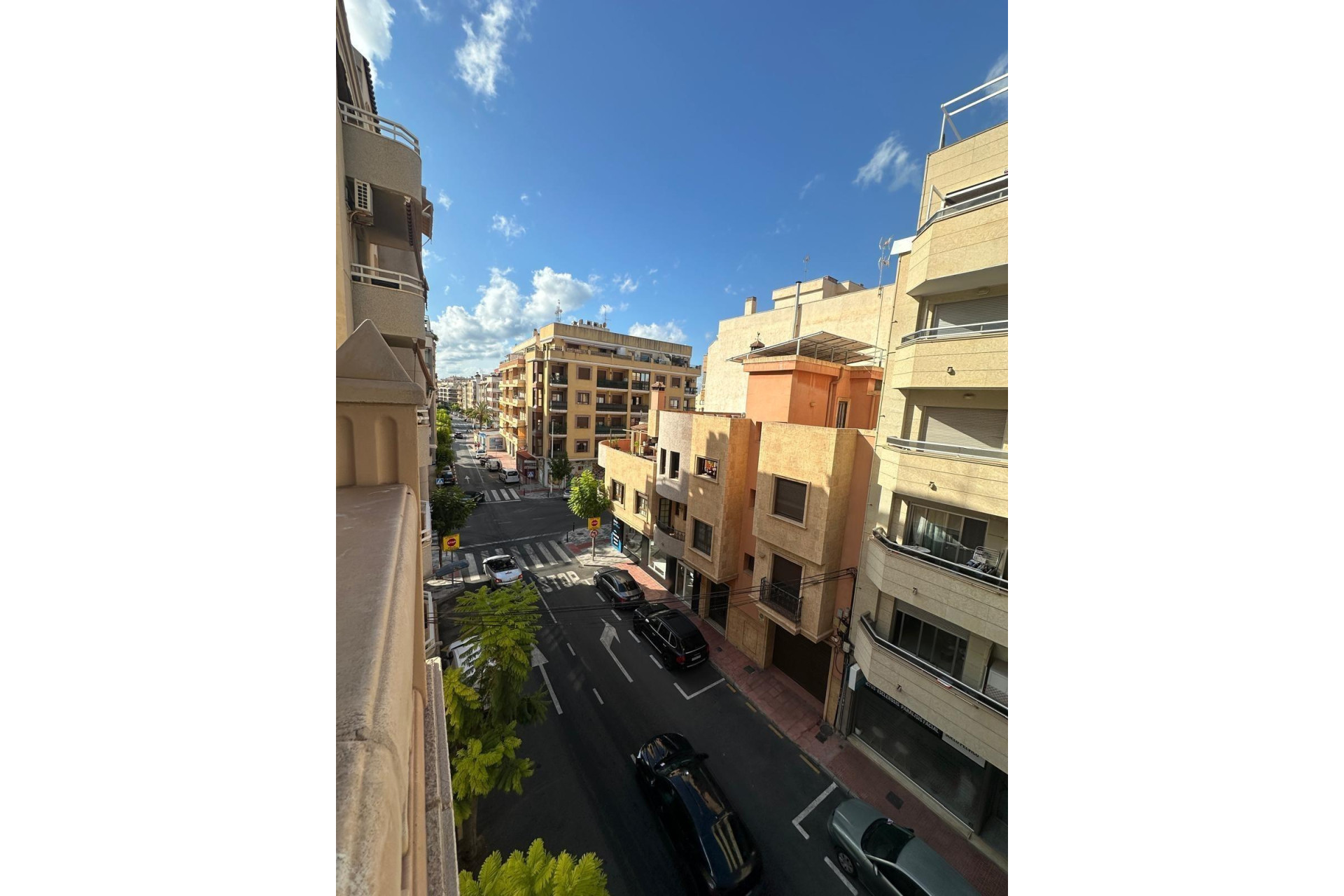 Resale - Apartment / flat - Torrevieja - Centro