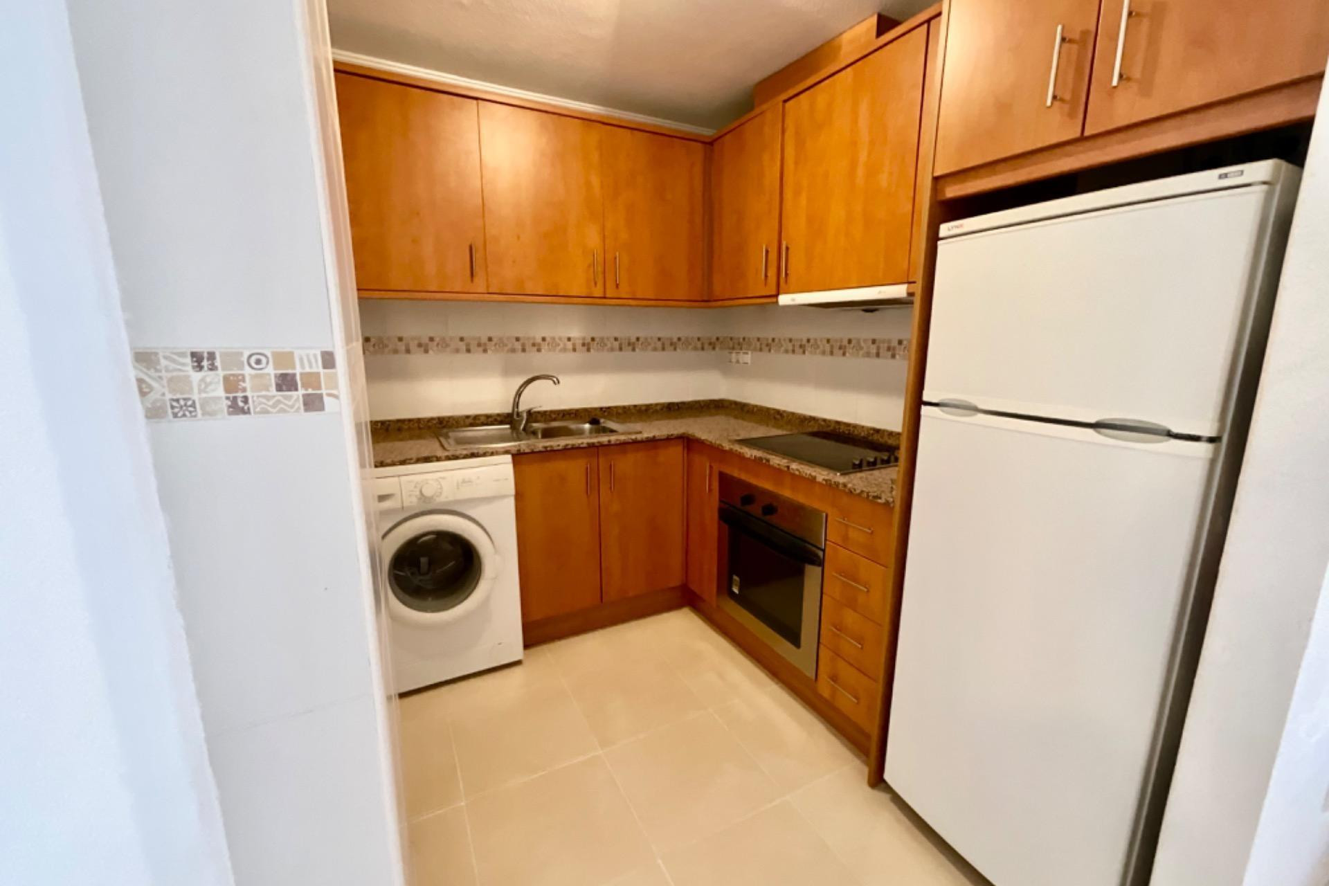 Resale - Apartment / flat - Torrevieja - Centro