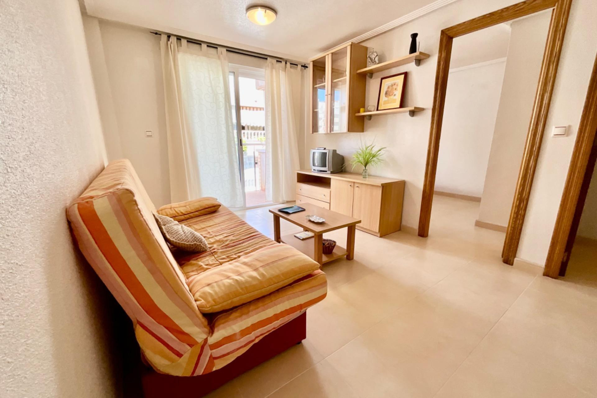 Resale - Apartment / flat - Torrevieja - Centro