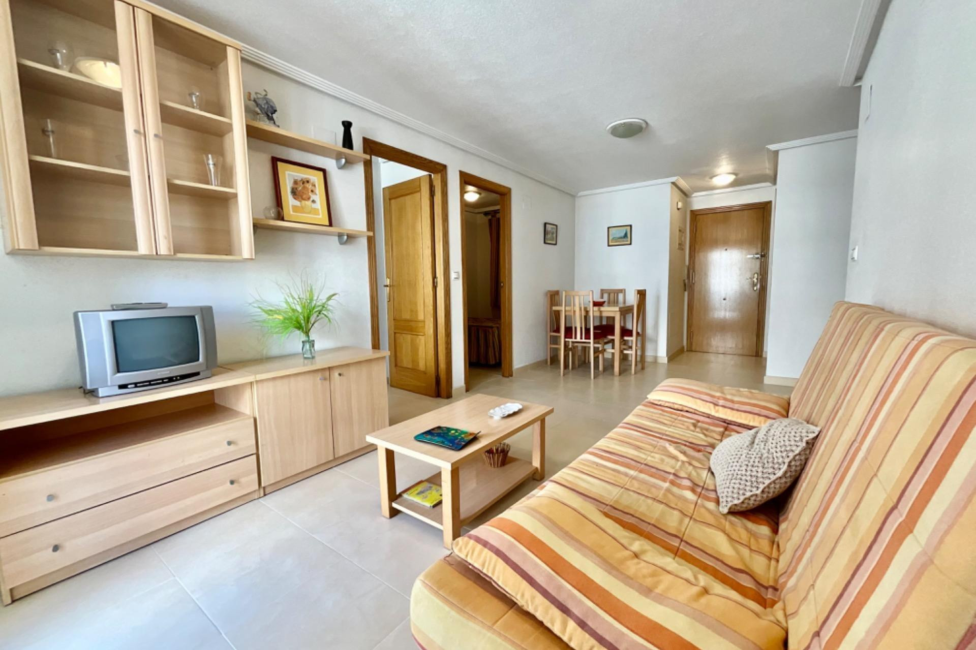 Resale - Apartment / flat - Torrevieja - Centro