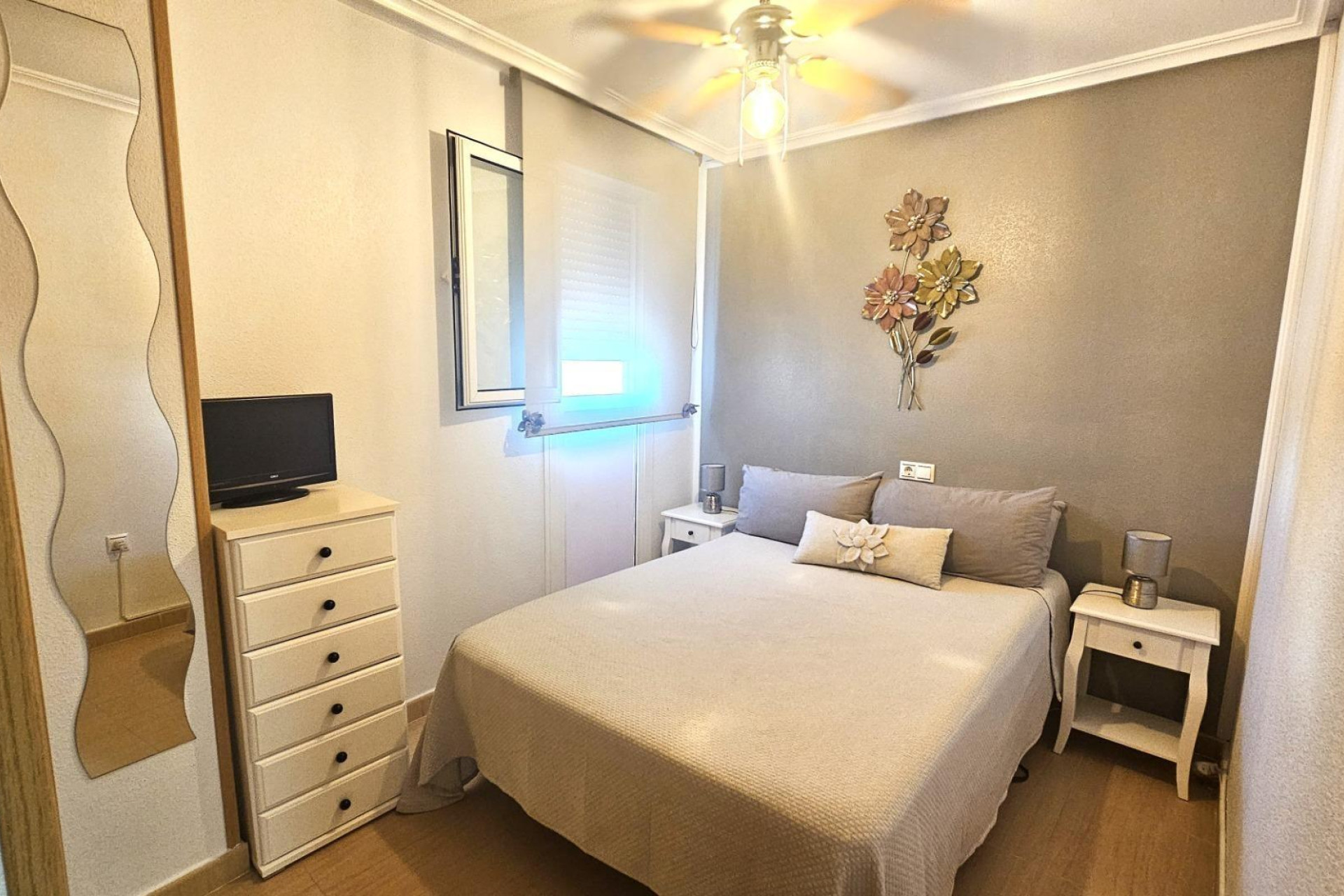 Resale - Apartment / flat - Torrevieja - Centro