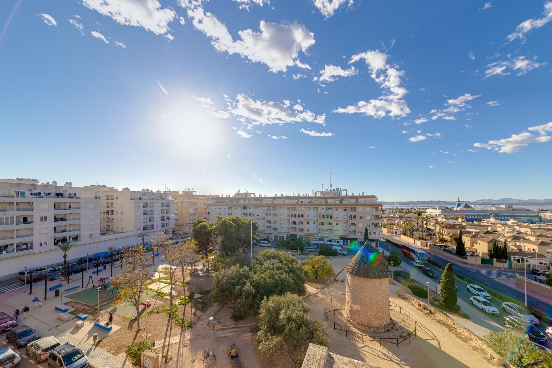 Resale - Apartment / flat - Torrevieja - Centro