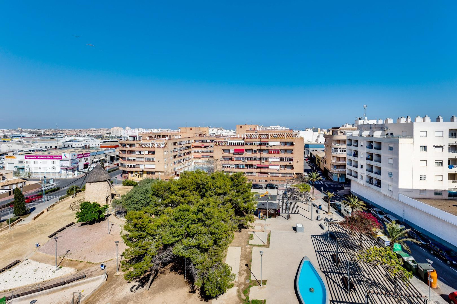 Resale - Apartment / flat - Torrevieja - Centro