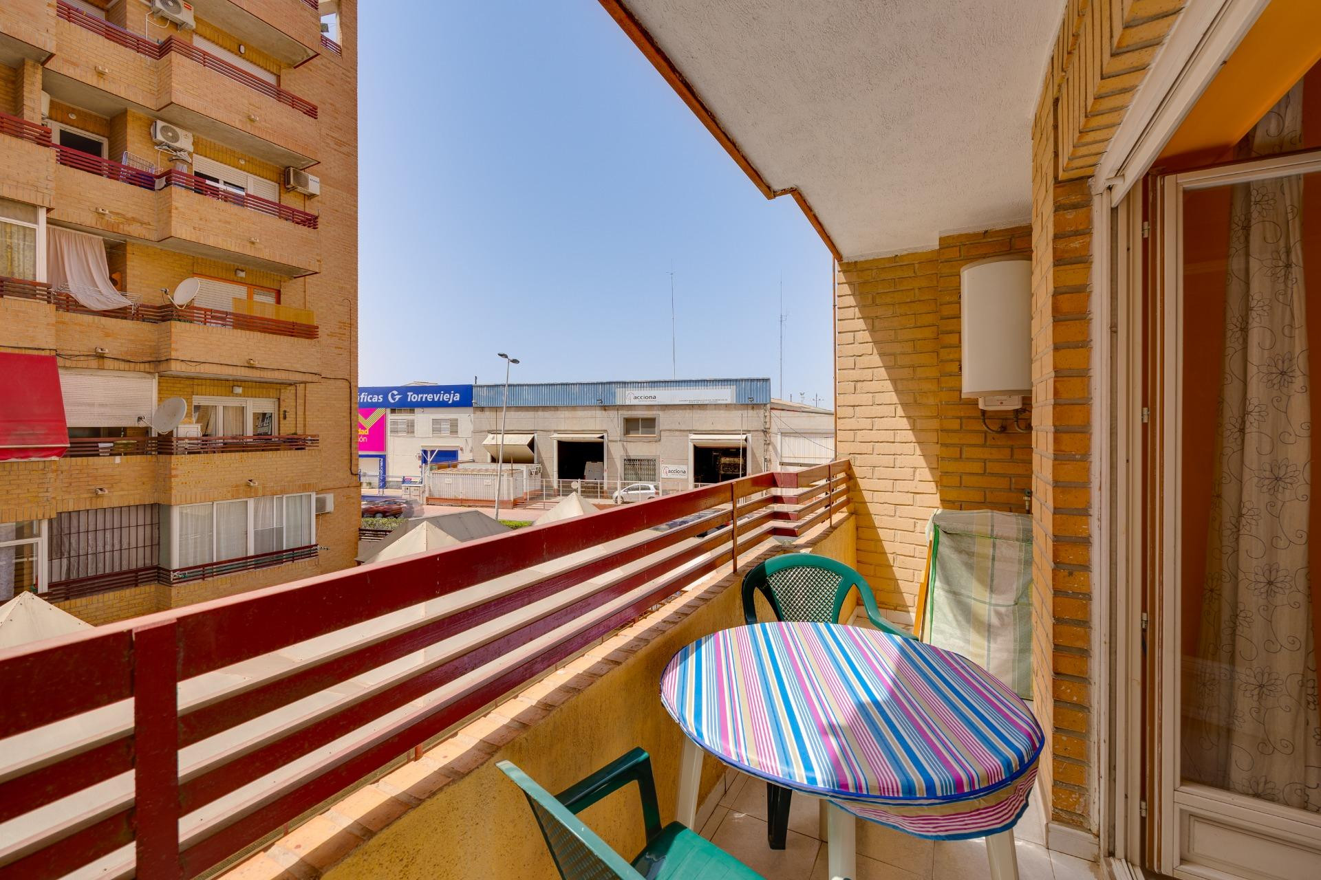 Resale - Apartment / flat - Torrevieja - Centro