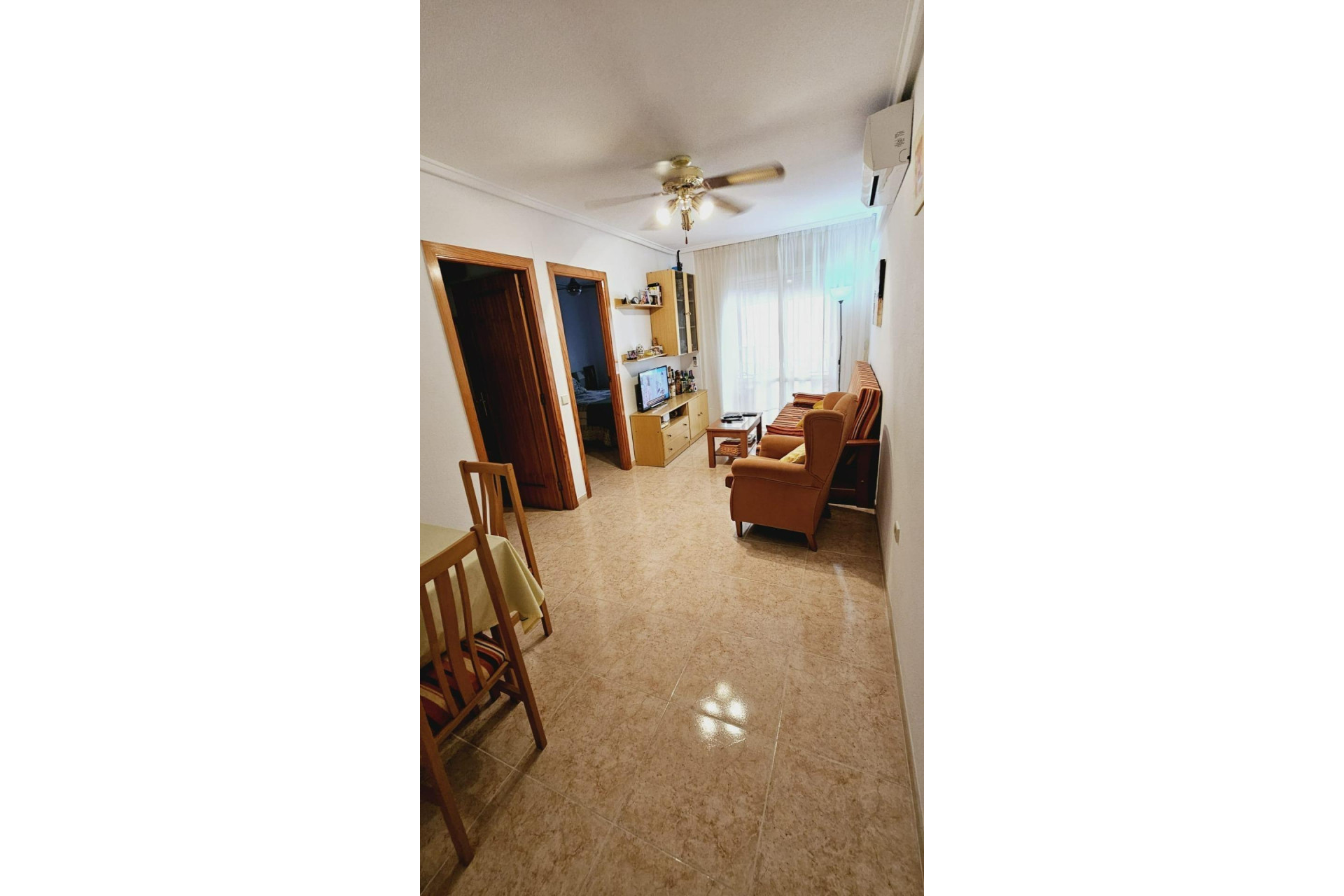 Resale - Apartment / flat - Torrevieja - Centro