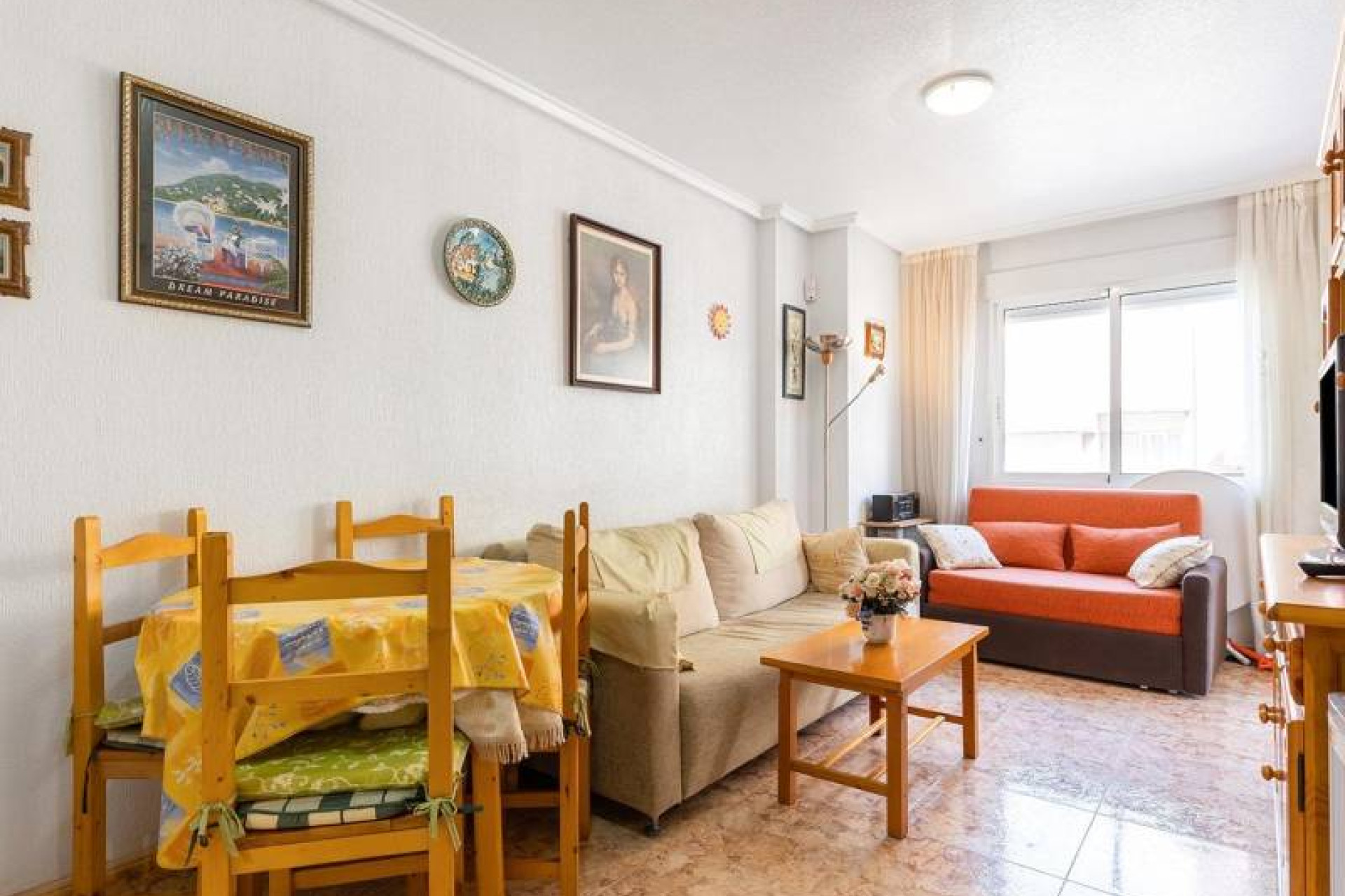 Resale - Apartment / flat - Torrevieja - Estacion de autobuses