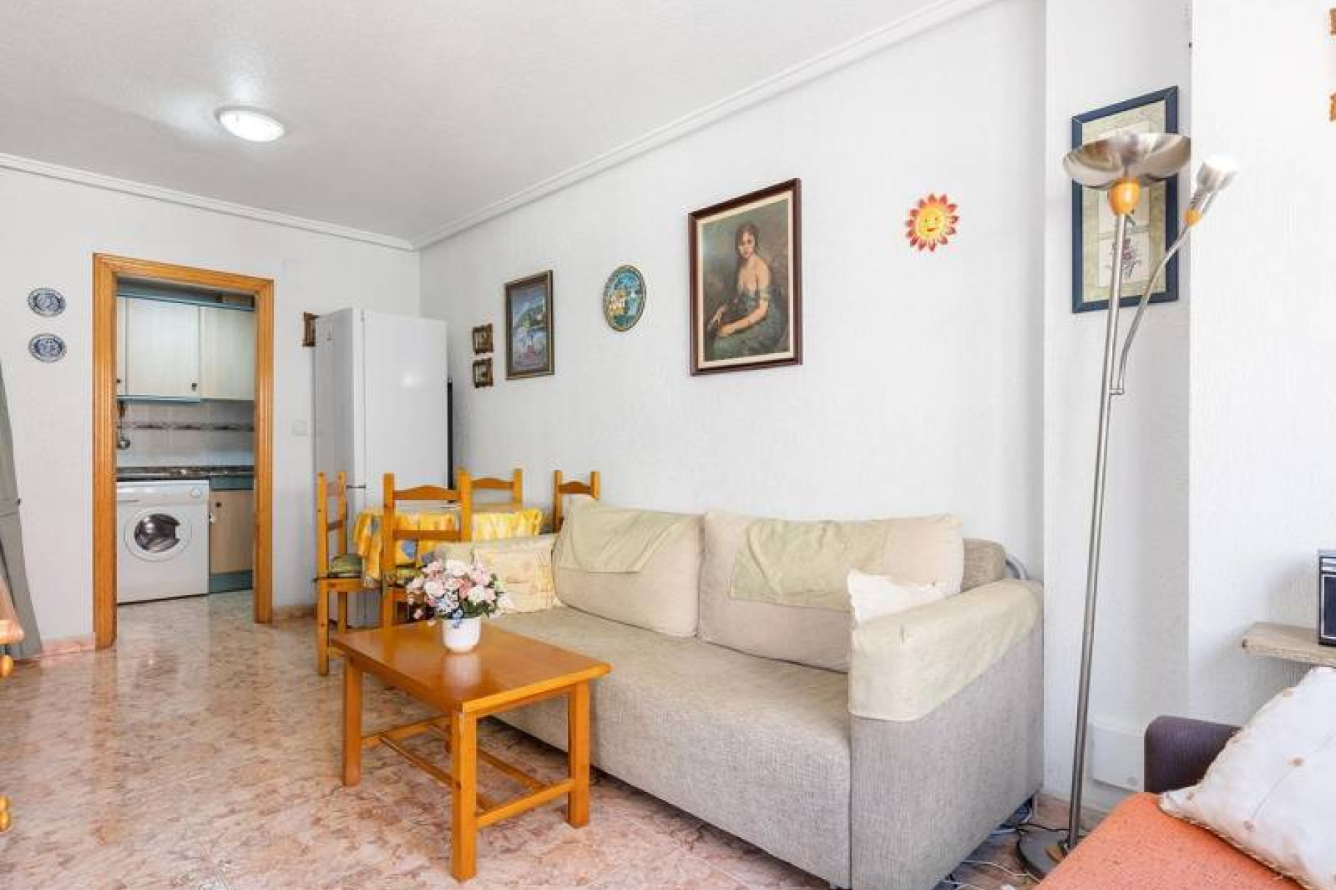 Resale - Apartment / flat - Torrevieja - Estacion de autobuses