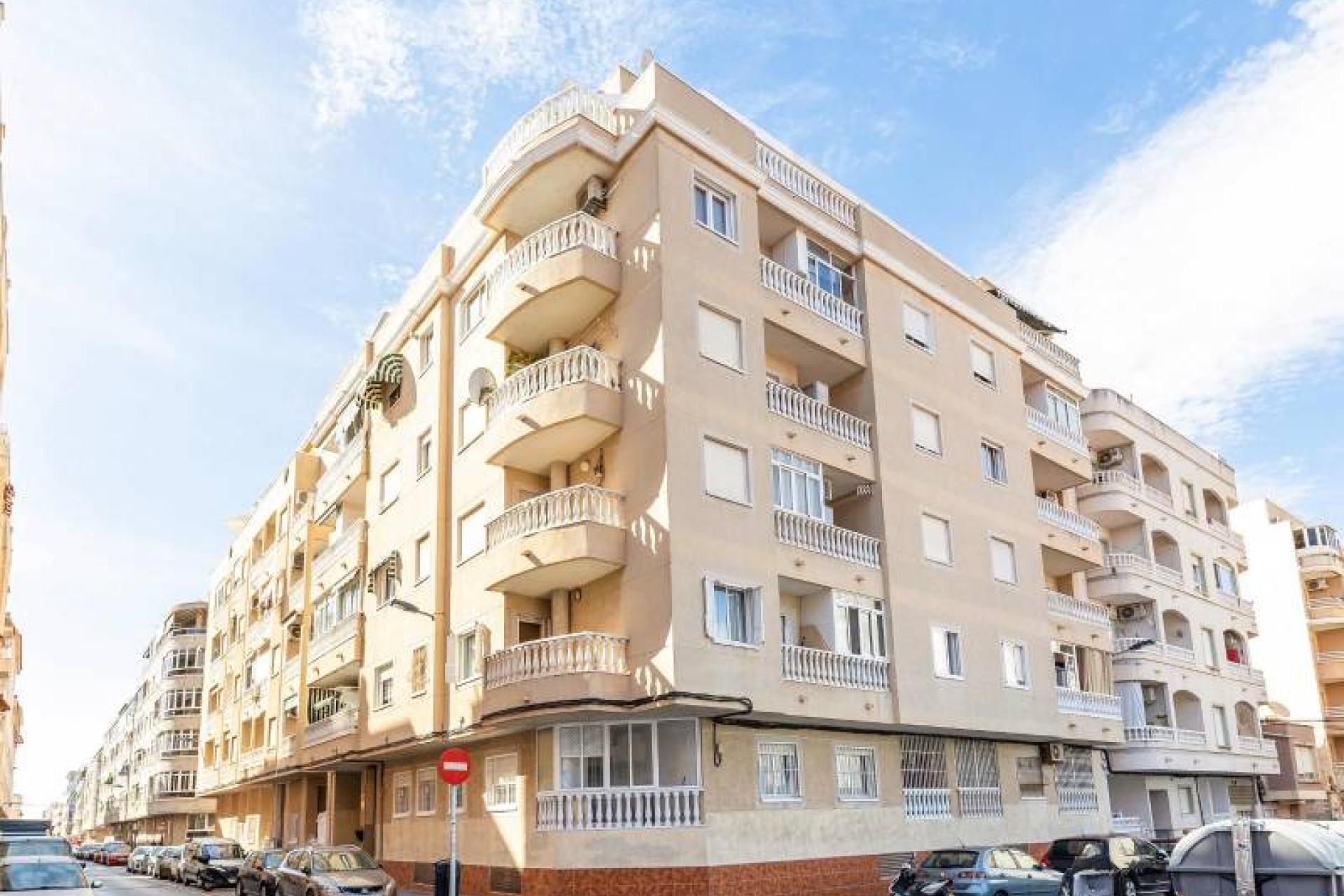 Resale - Apartment / flat - Torrevieja - Estacion de autobuses