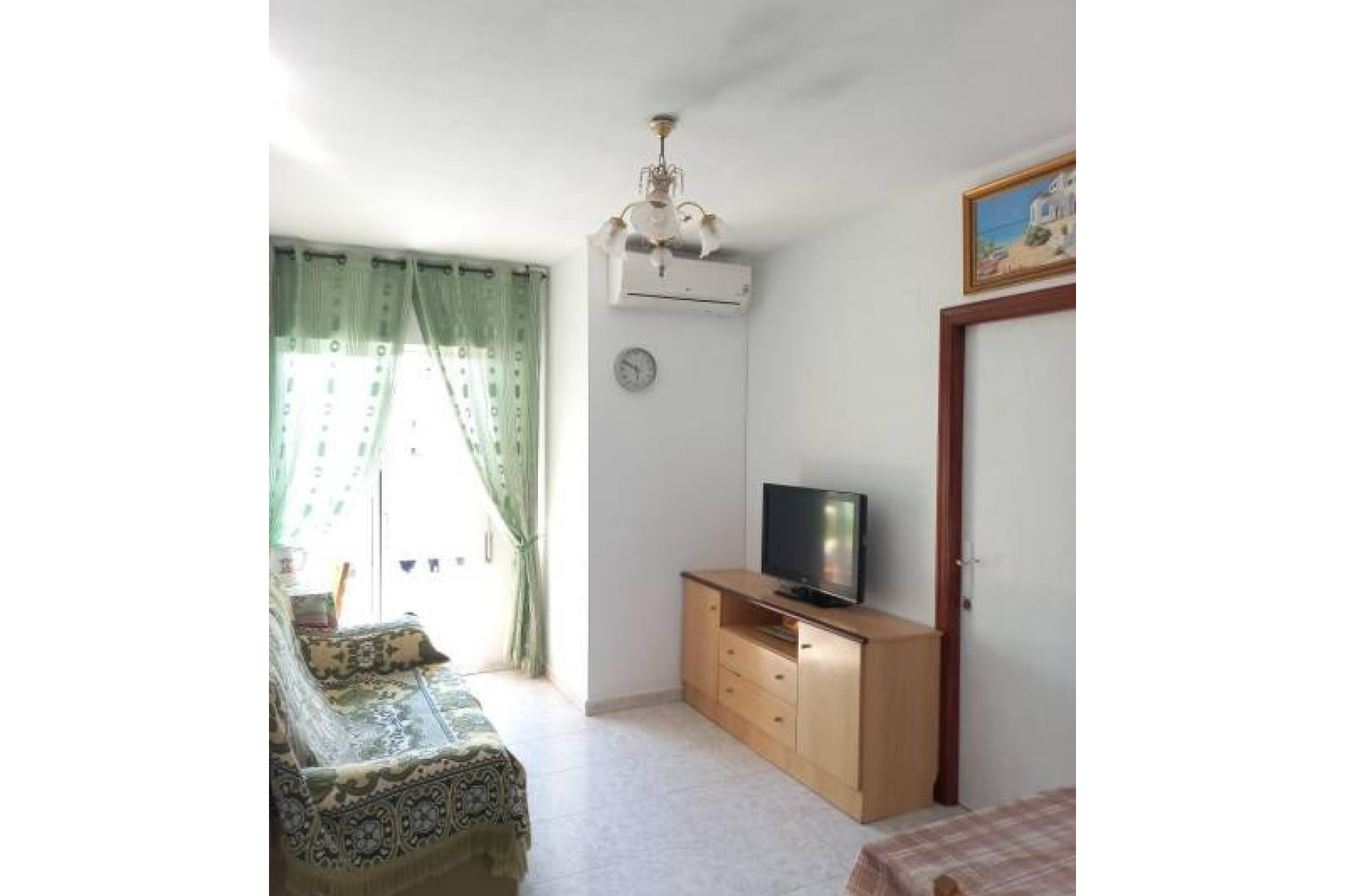 Resale - Apartment / flat - Torrevieja - Estacion de autobuses