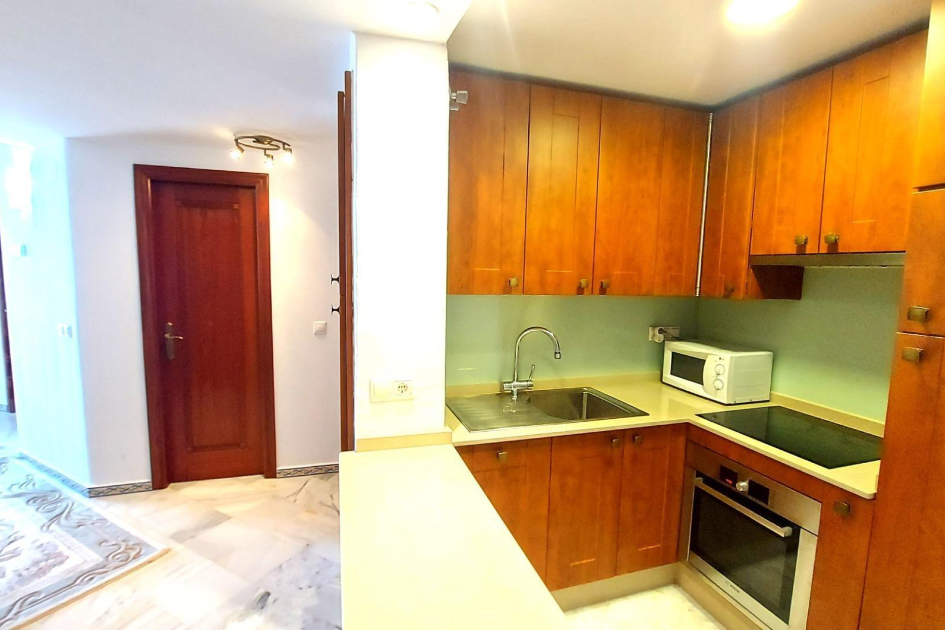 Resale - Apartment / flat - Torrevieja - Habaneras