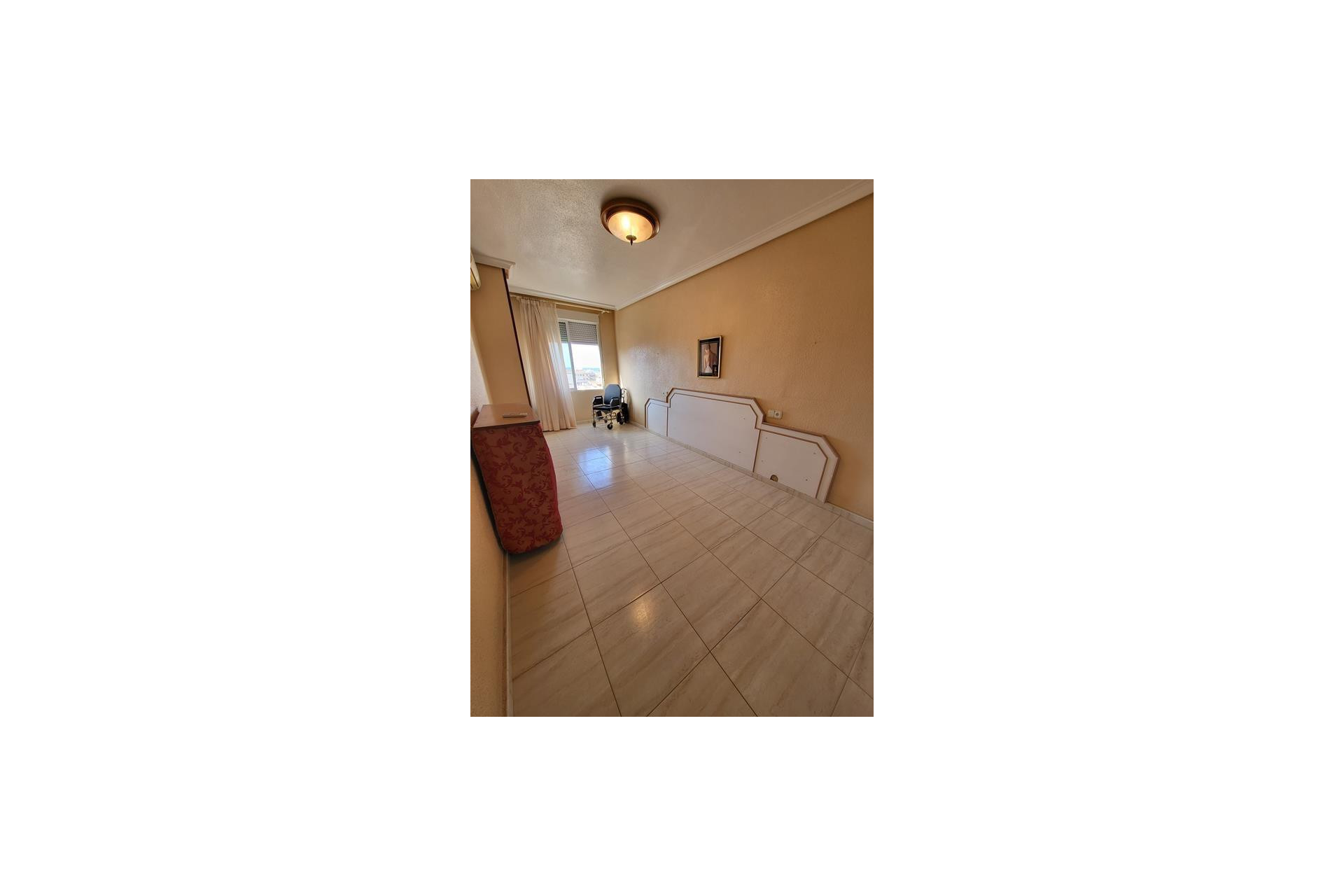 Resale - Apartment / flat - Torrevieja - Habaneras