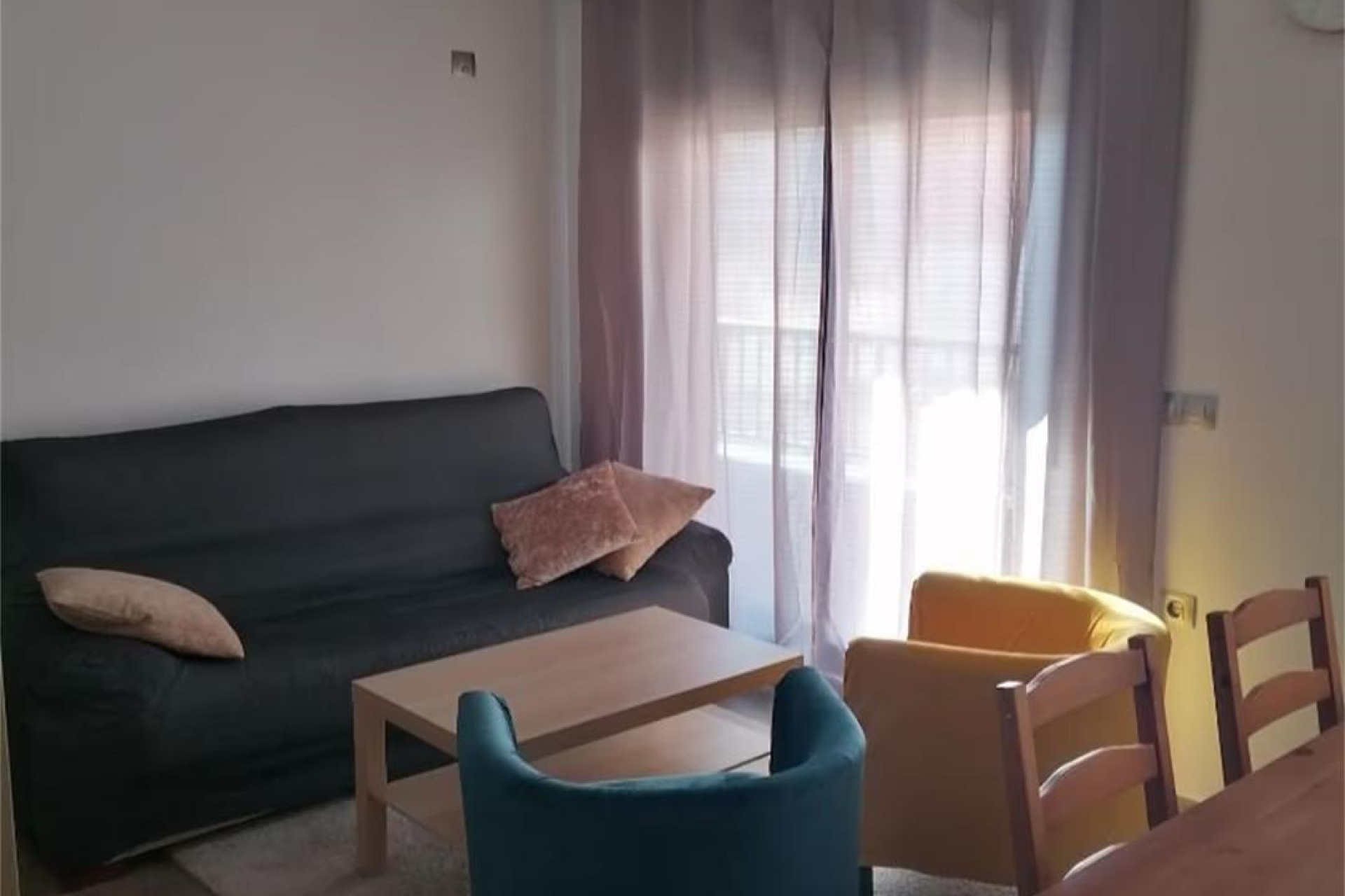 Resale - Apartment / flat - Torrevieja - La Mata pueblo