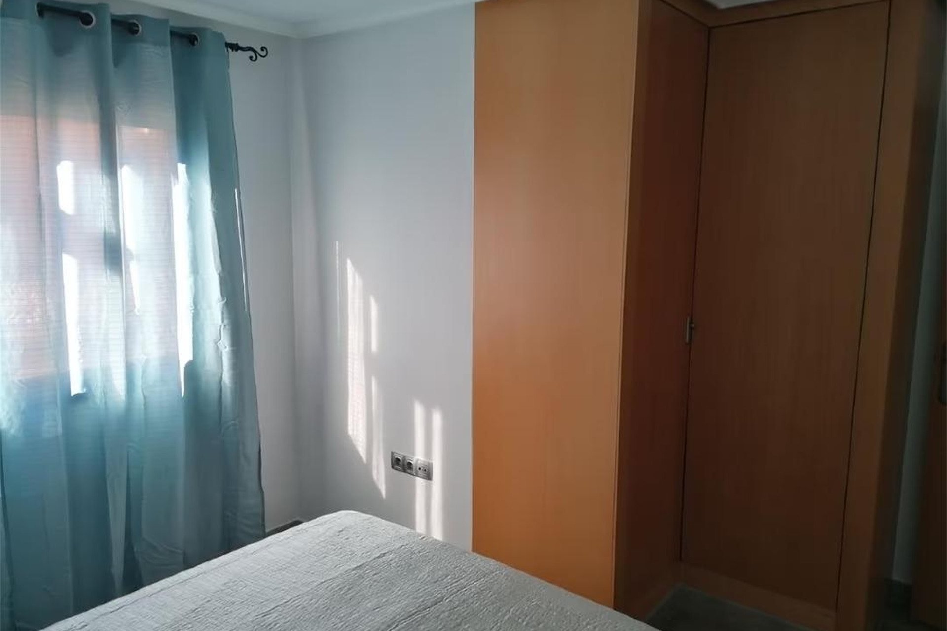 Resale - Apartment / flat - Torrevieja - La Mata pueblo