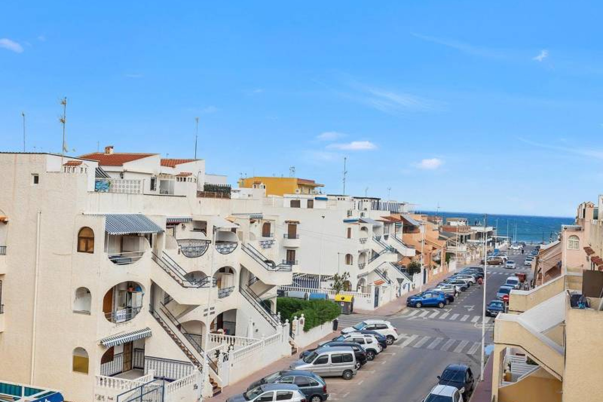 Resale - Apartment / flat - Torrevieja - La Mata