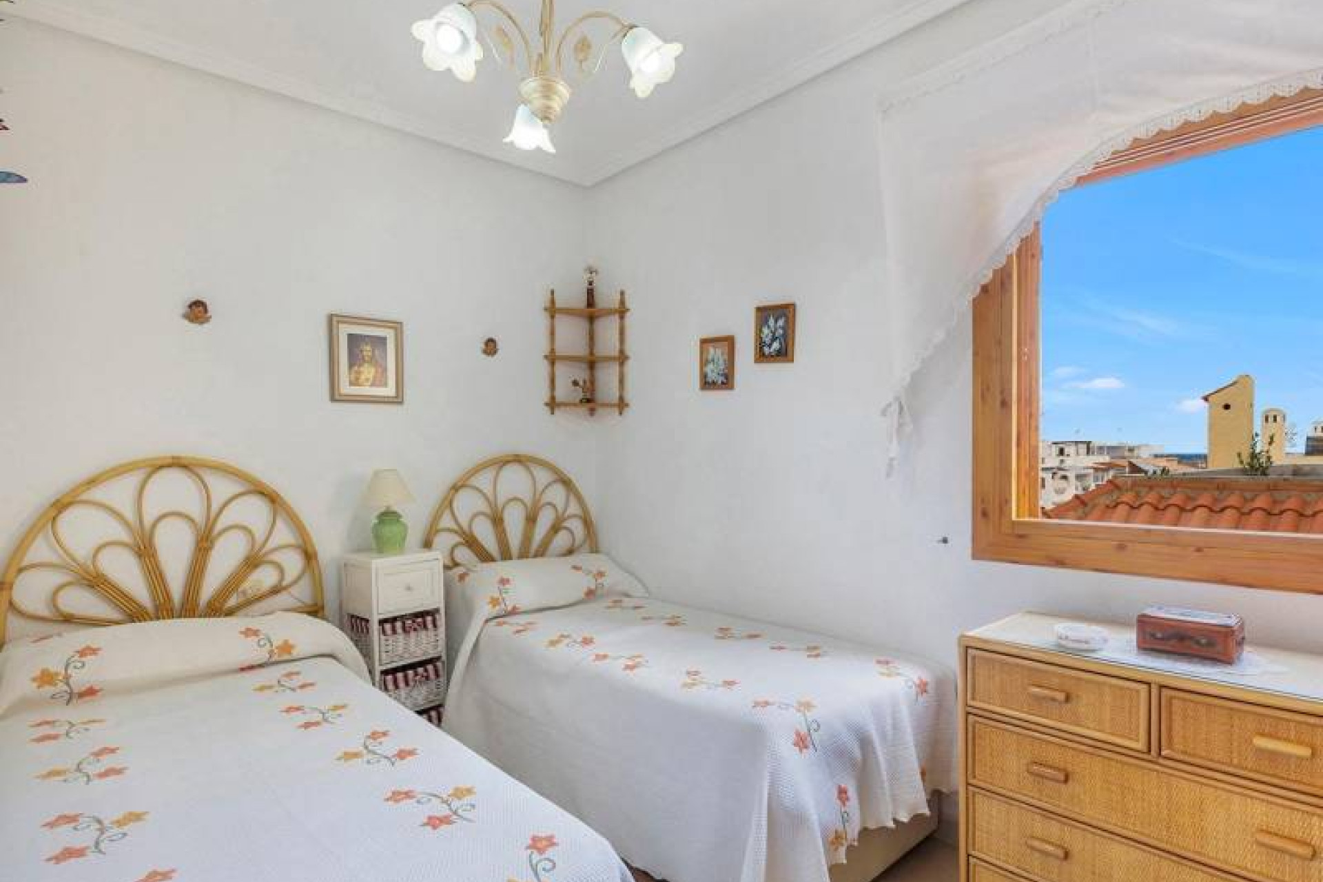 Resale - Apartment / flat - Torrevieja - La Mata