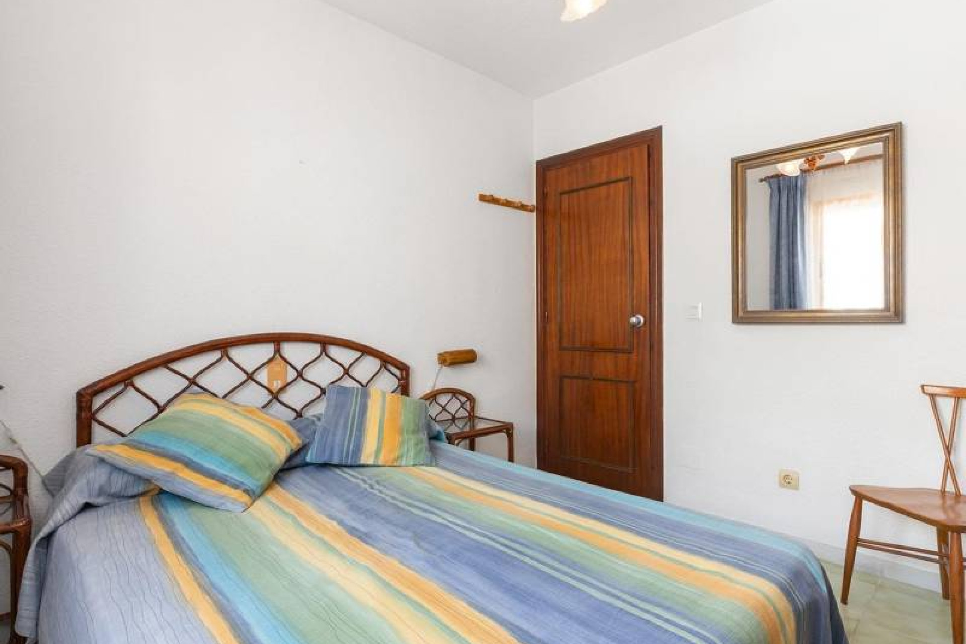 Resale - Apartment / flat - Torrevieja - La Mata