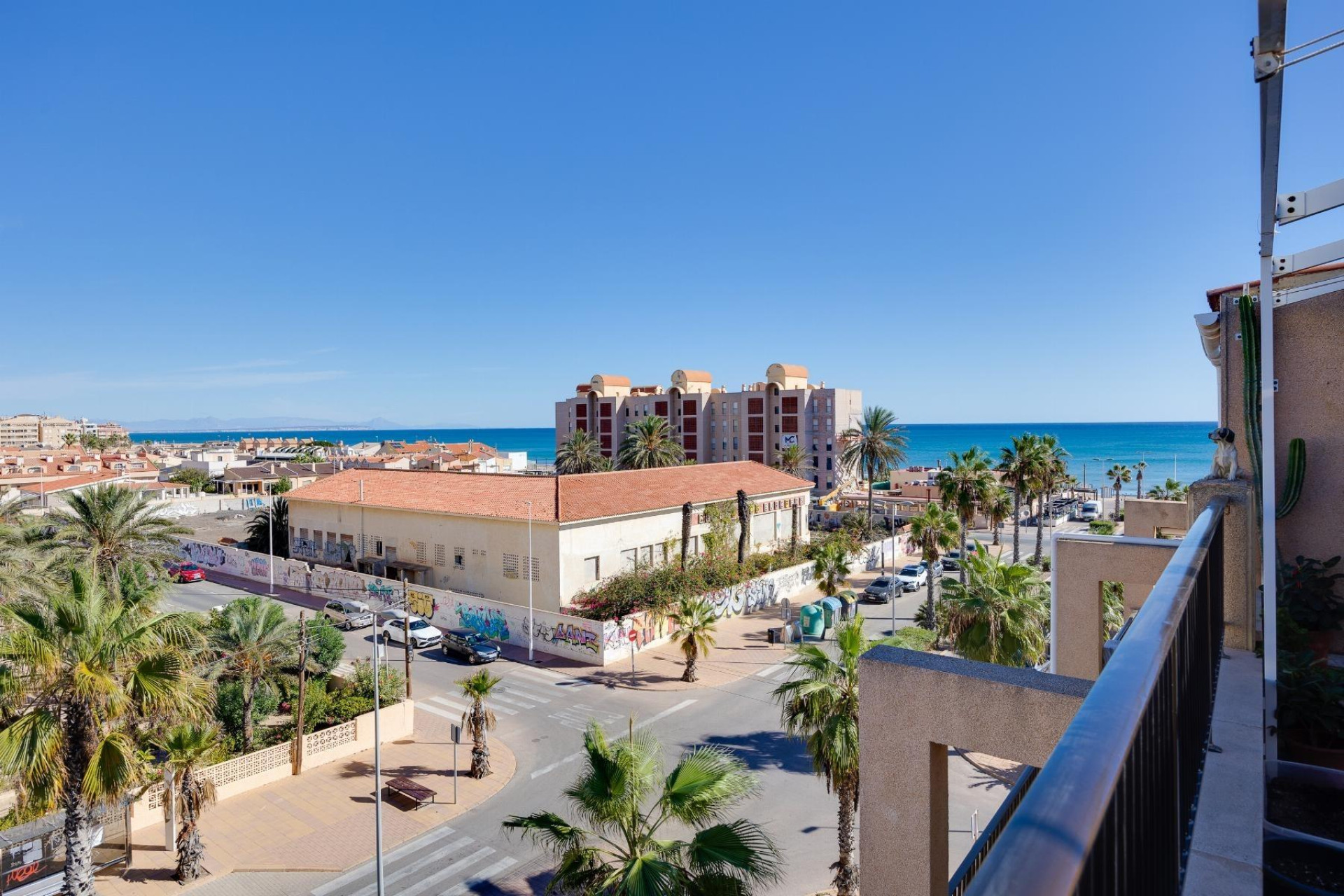 Resale - Apartment / flat - Torrevieja - La Mata