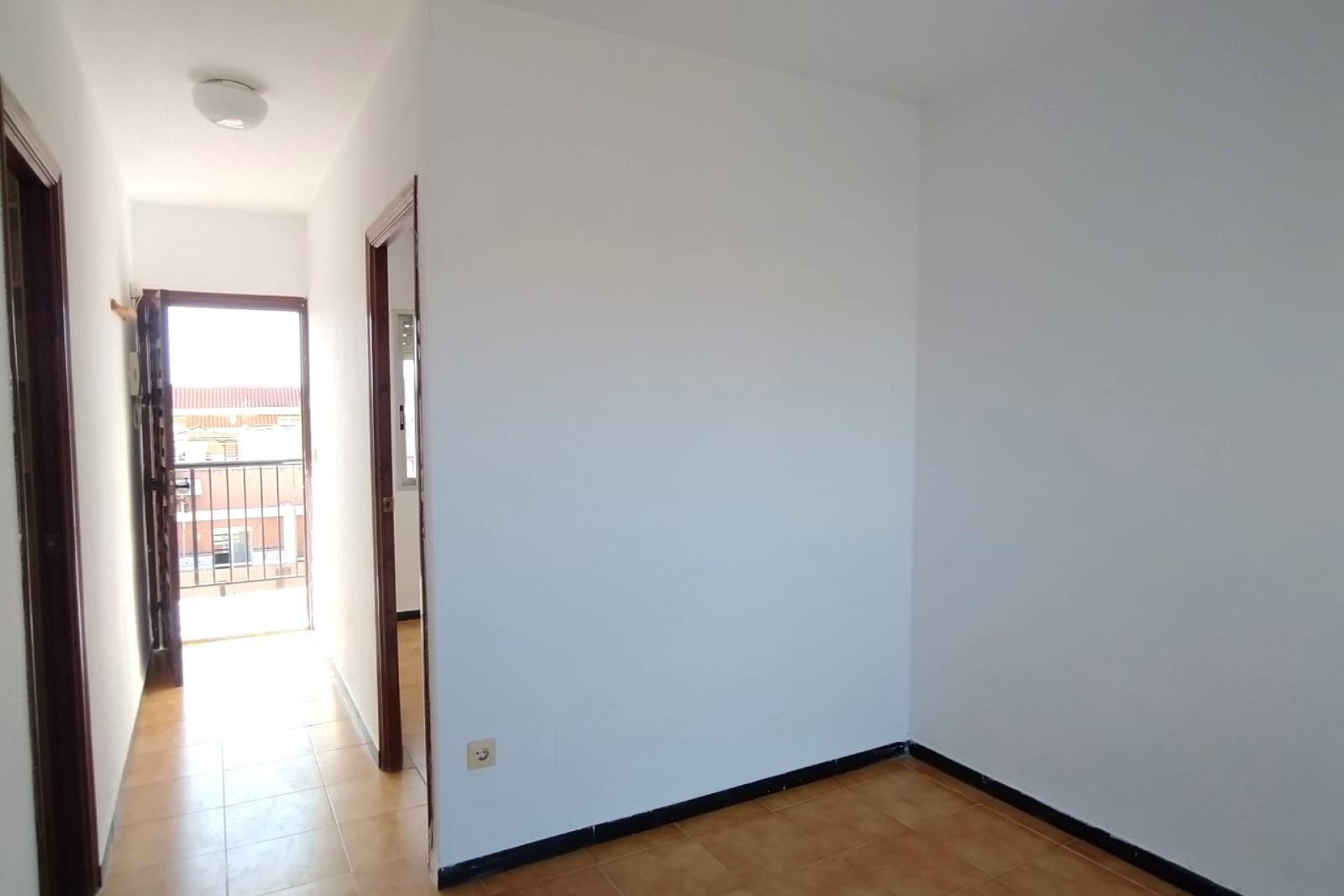 Resale - Apartment / flat - Torrevieja - La Mata