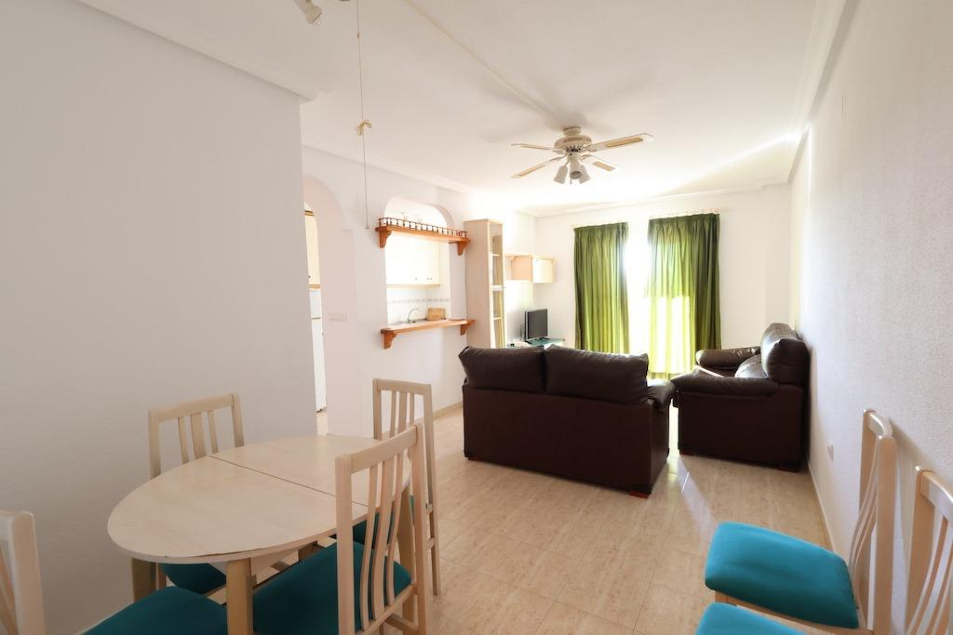 Resale - Apartment / flat - Torrevieja - La Mata