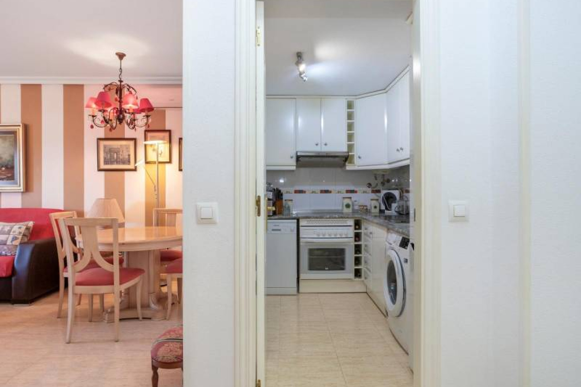 Resale - Apartment / flat - Torrevieja - La Mata