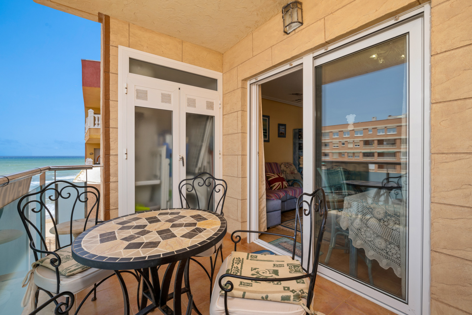 Resale - Apartment / flat - Torrevieja - La Mata